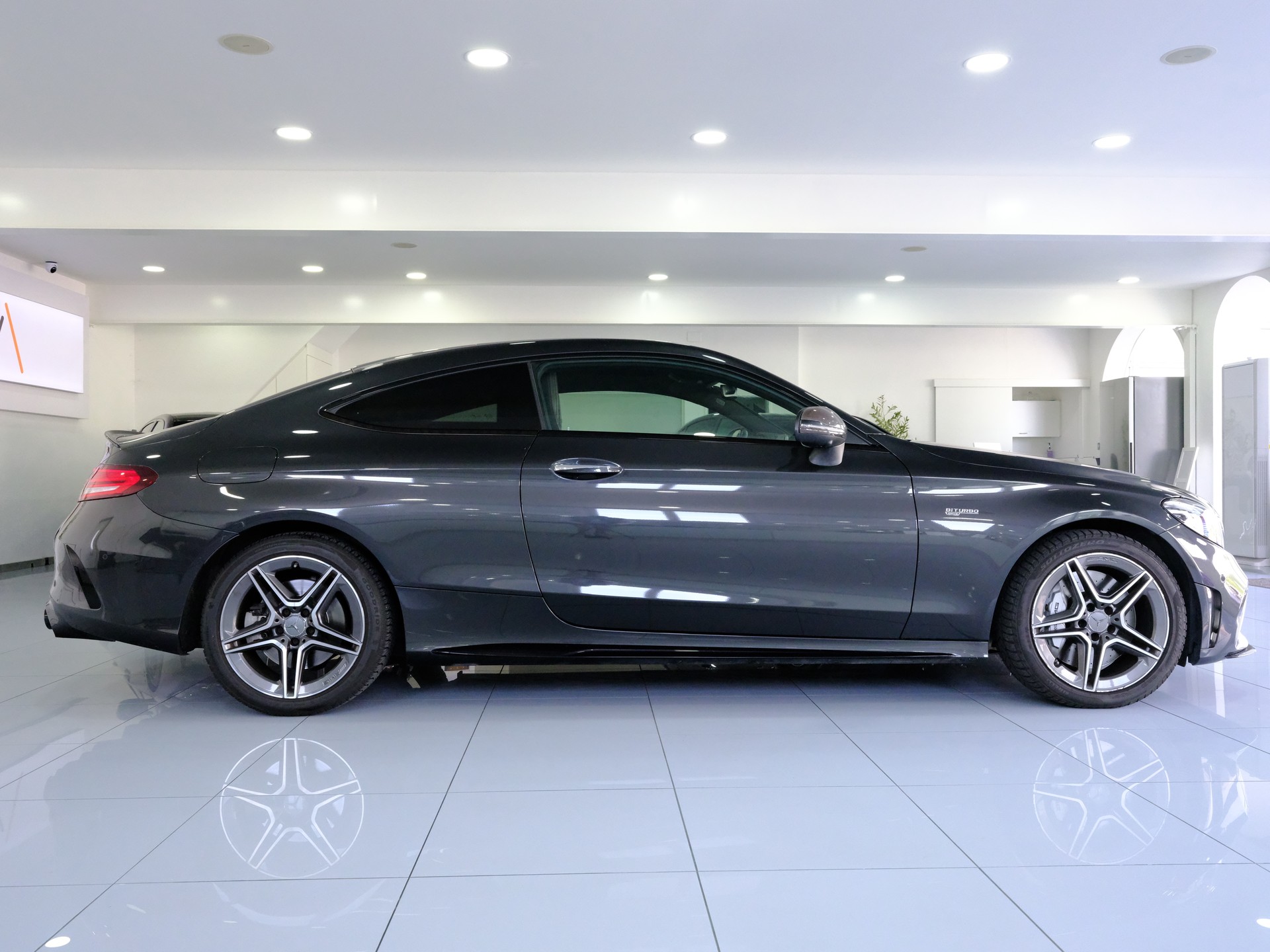 MERCEDES-BENZ C 43 AMG 4Matic Speedshift TCT 9G-image-7