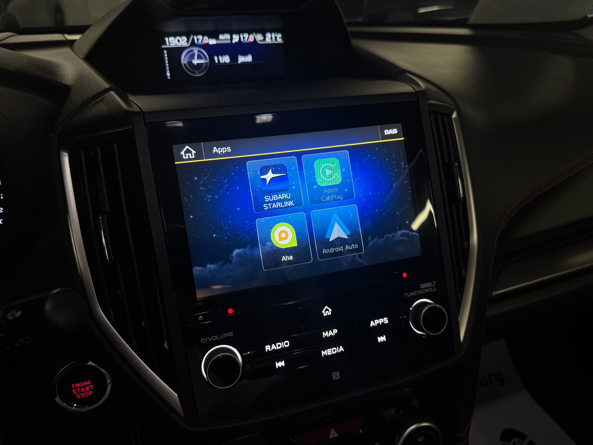 SUBARU Forester 2.0i e-Boxer Sport Lineartronic-image-10