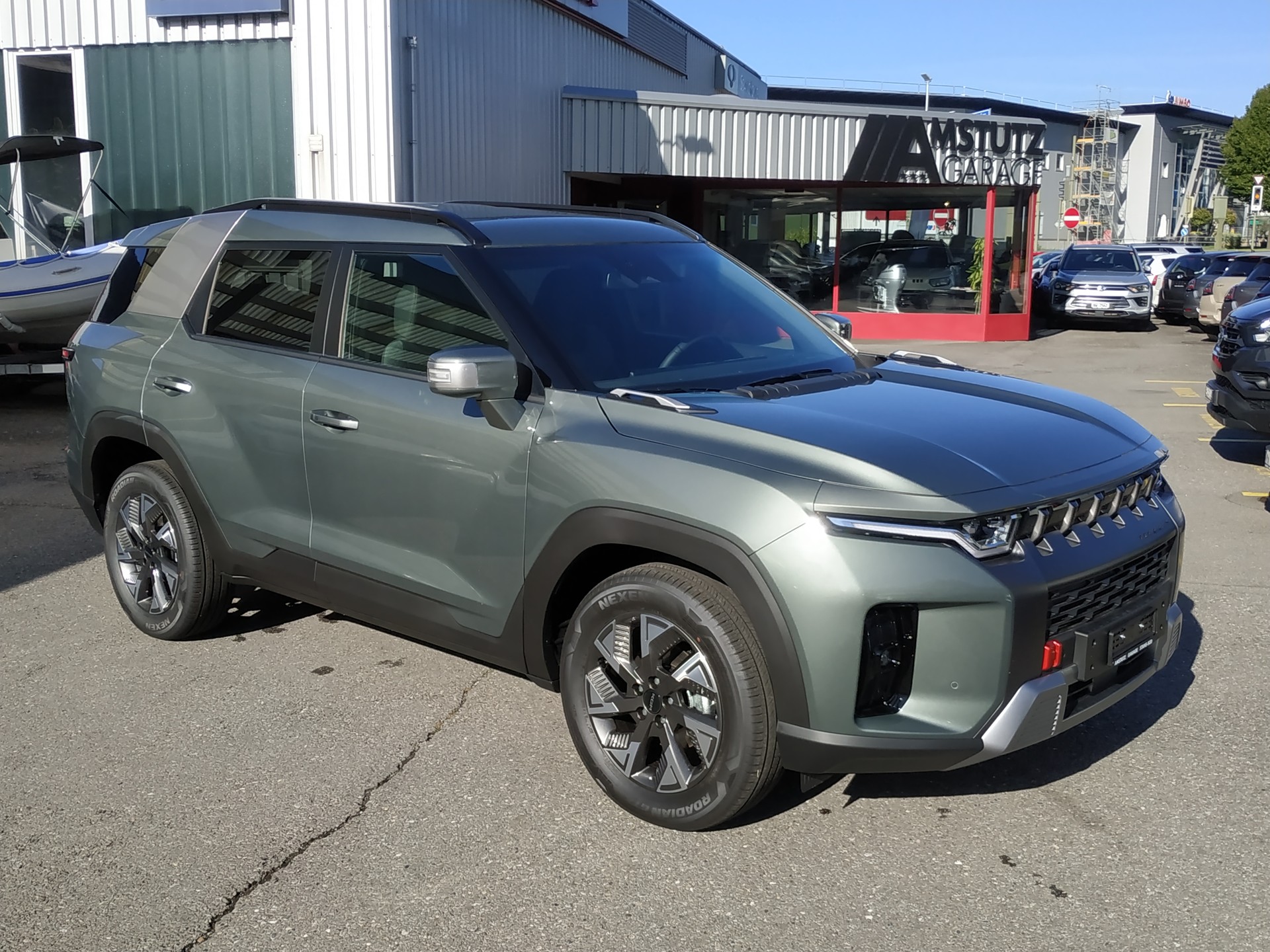 KGM-SsangYong Torres 1.5 TGDI Hybrid Platinum AT-image-1