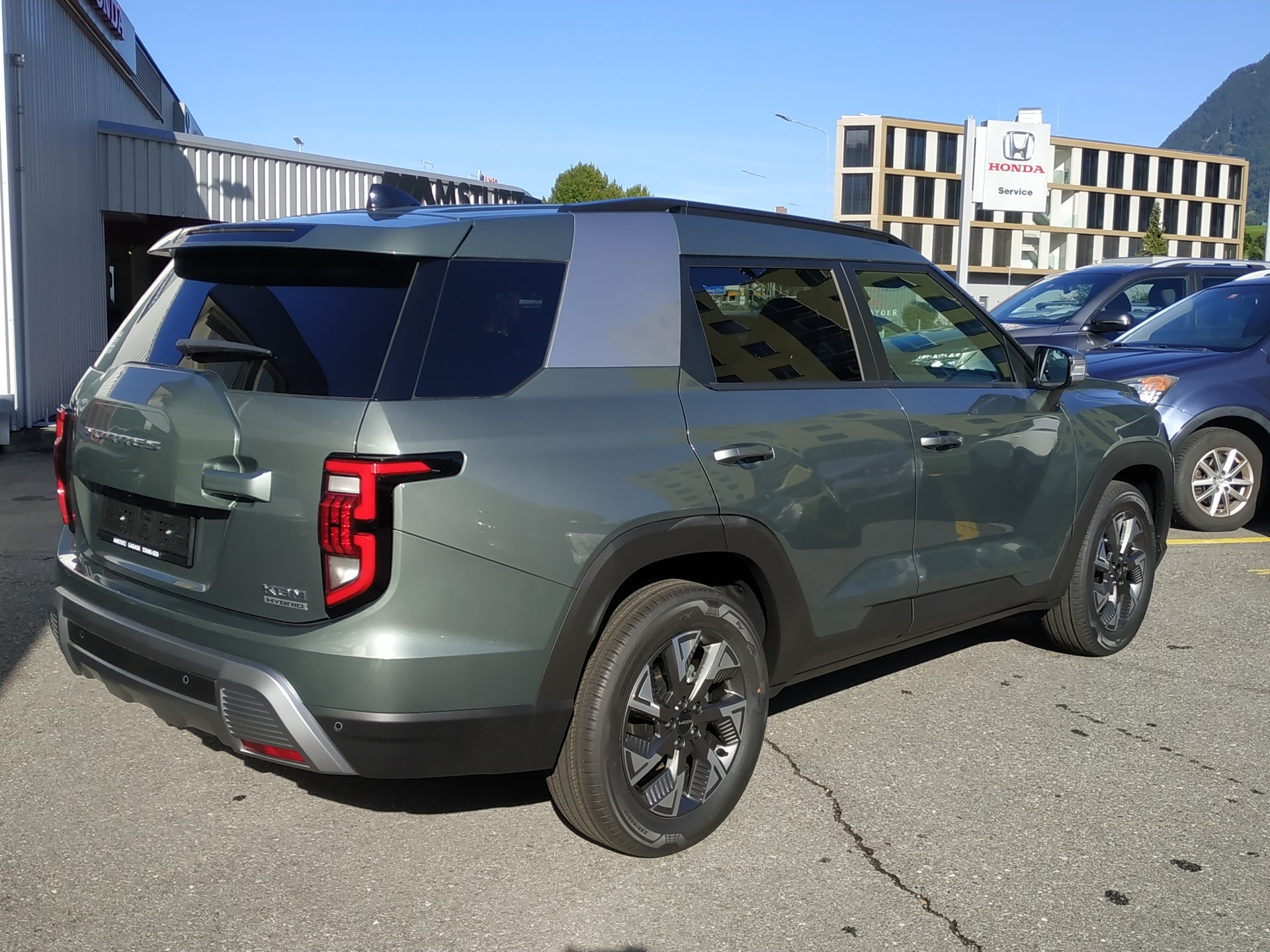 KGM-SsangYong Torres 1.5 TGDI Hybrid Platinum AT-image-5