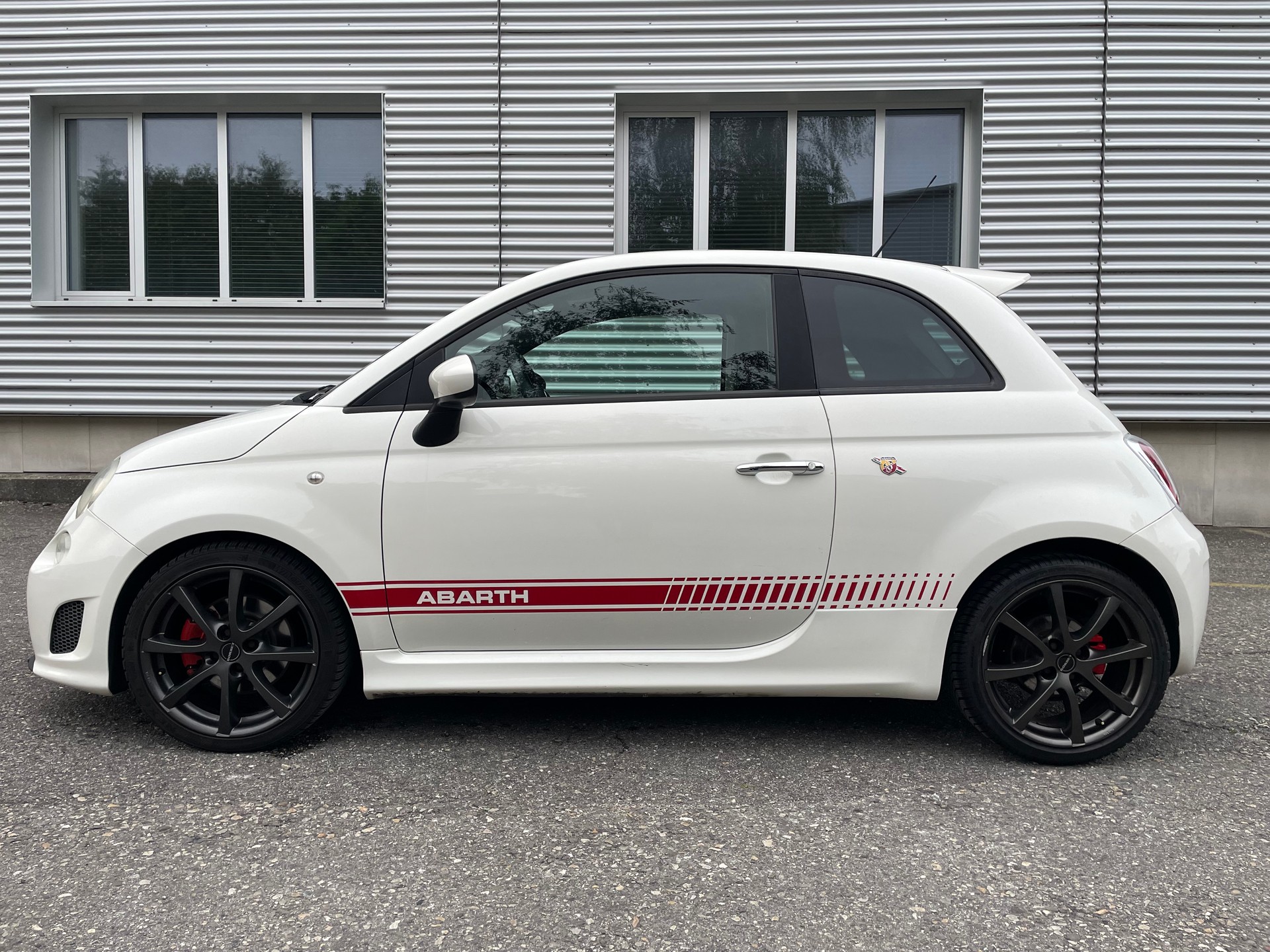 FIAT 500 1.4 16V Turbo Abarth-image-1