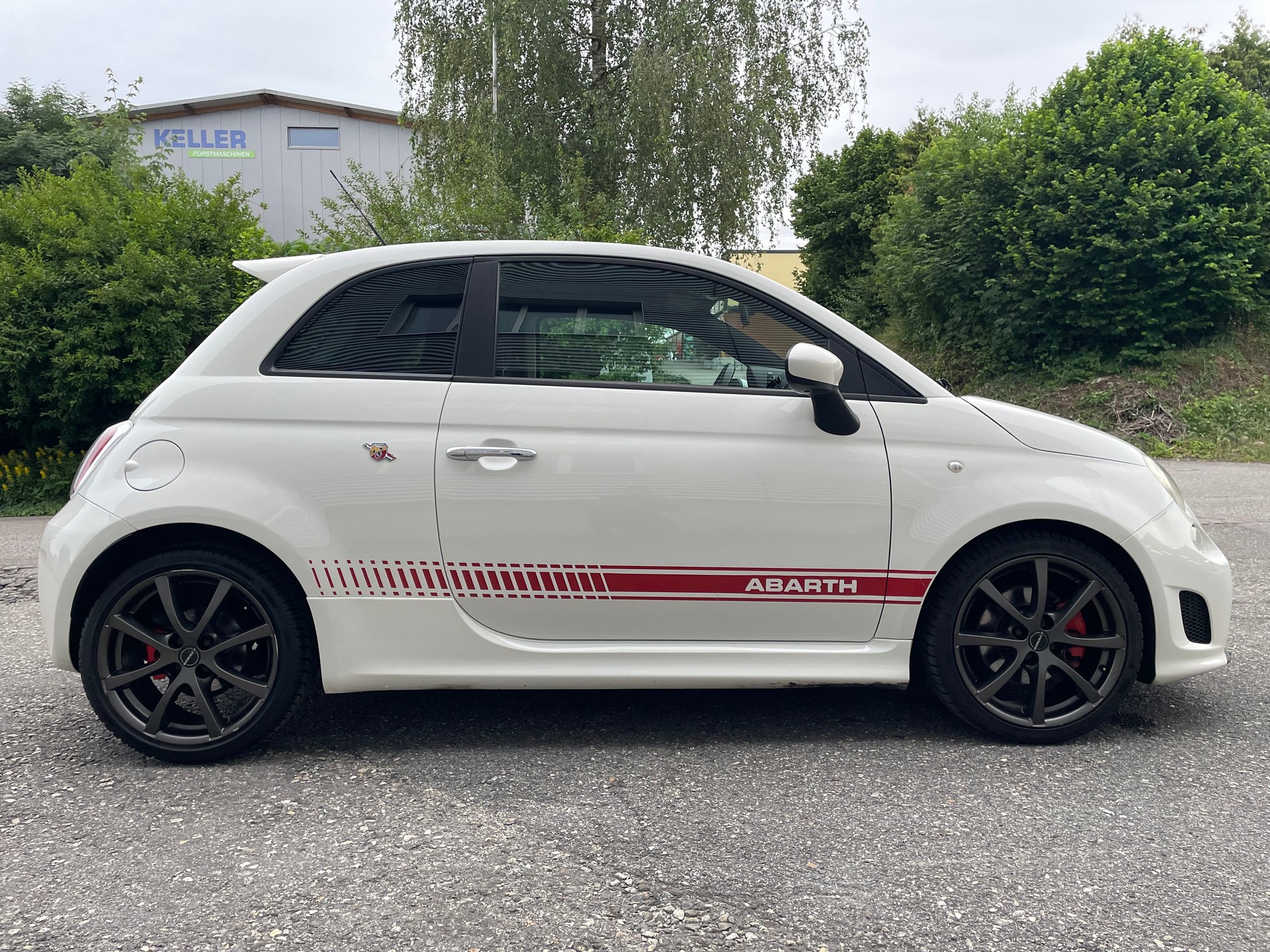 FIAT 500 1.4 16V Turbo Abarth-image-5