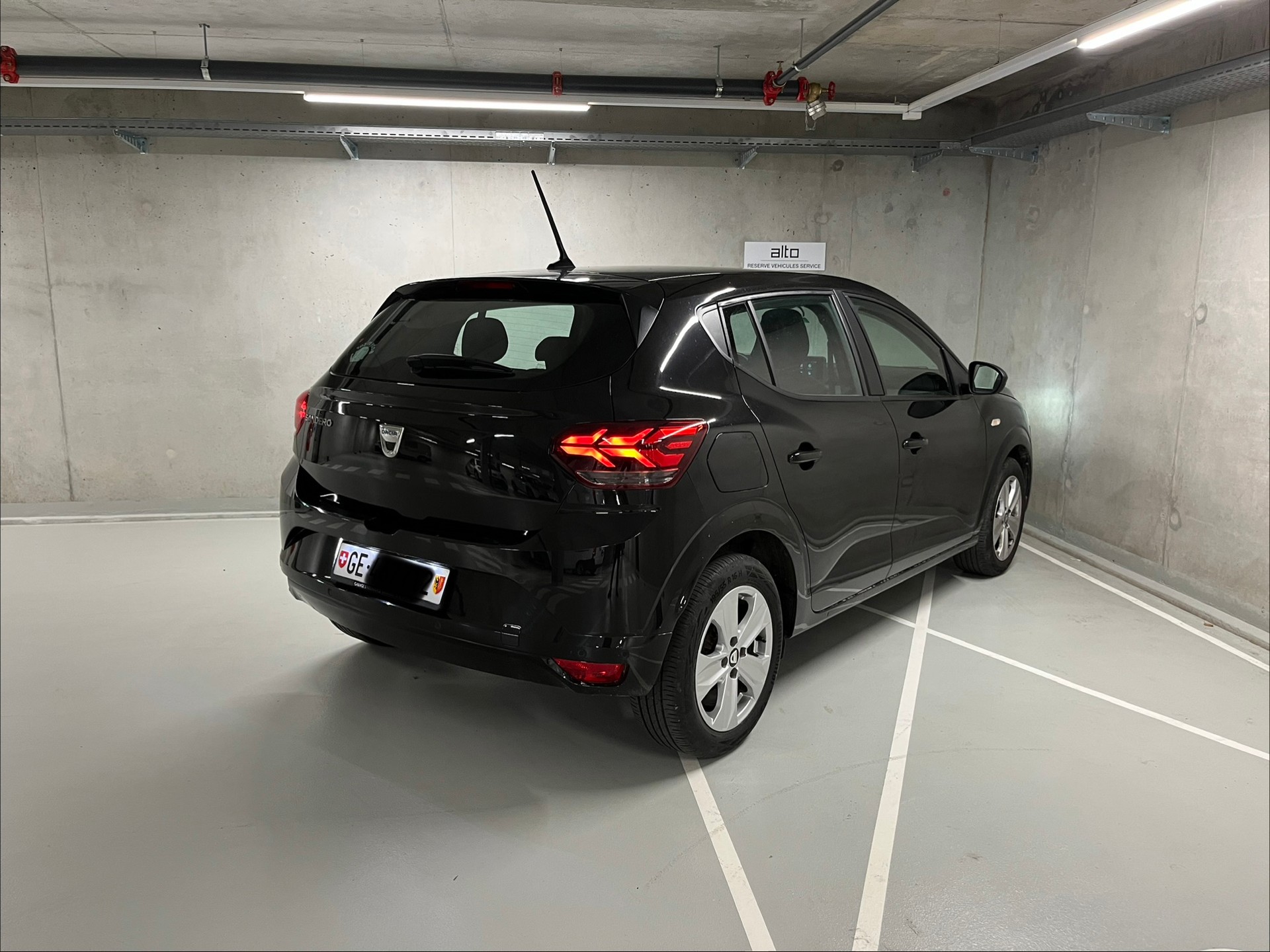 DACIA Sandero Stepway TCe 90 Comfort-image-5