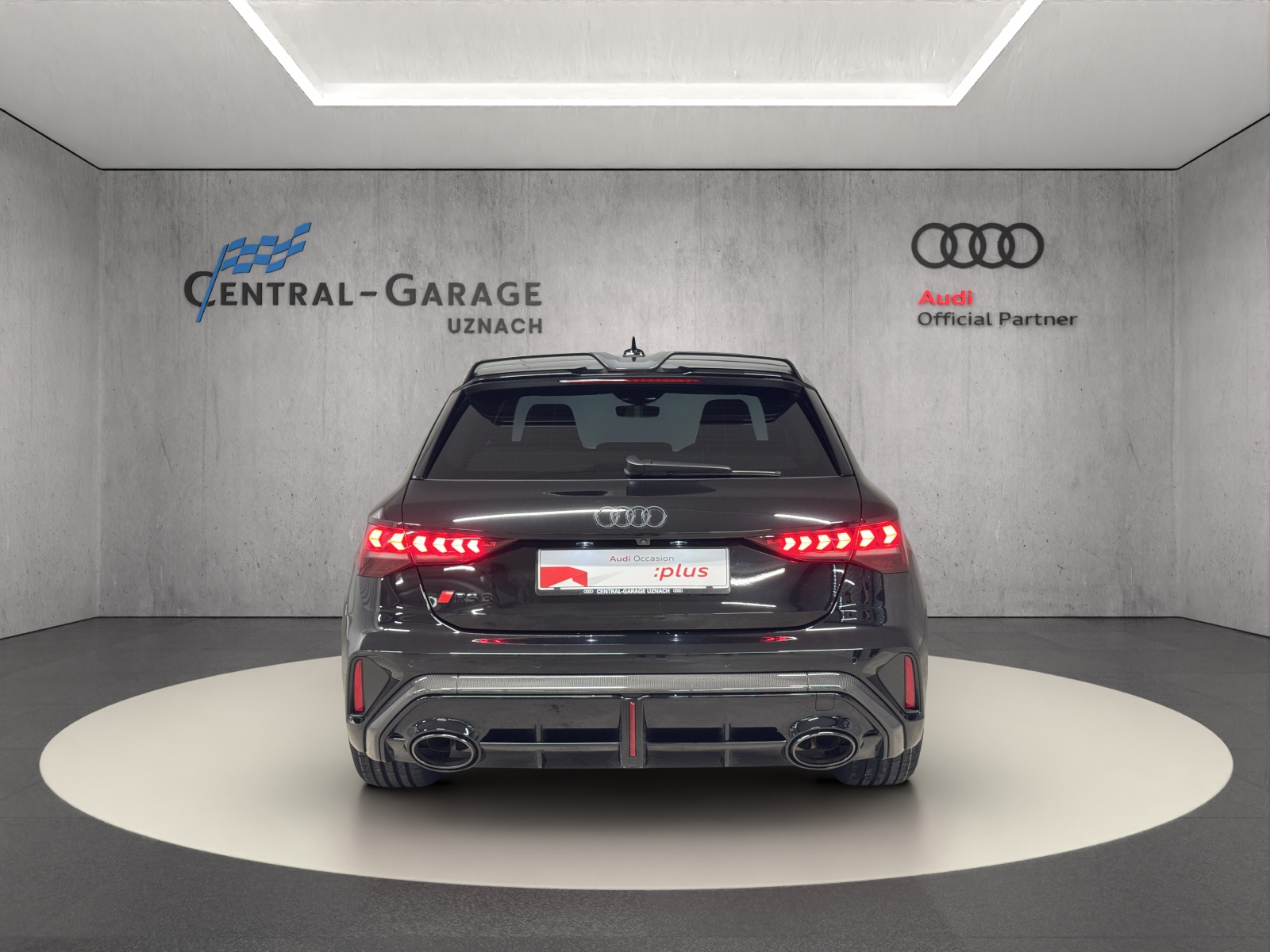 AUDI RS3 Sportback 2.5 TSI quattro S-tronic-image-3
