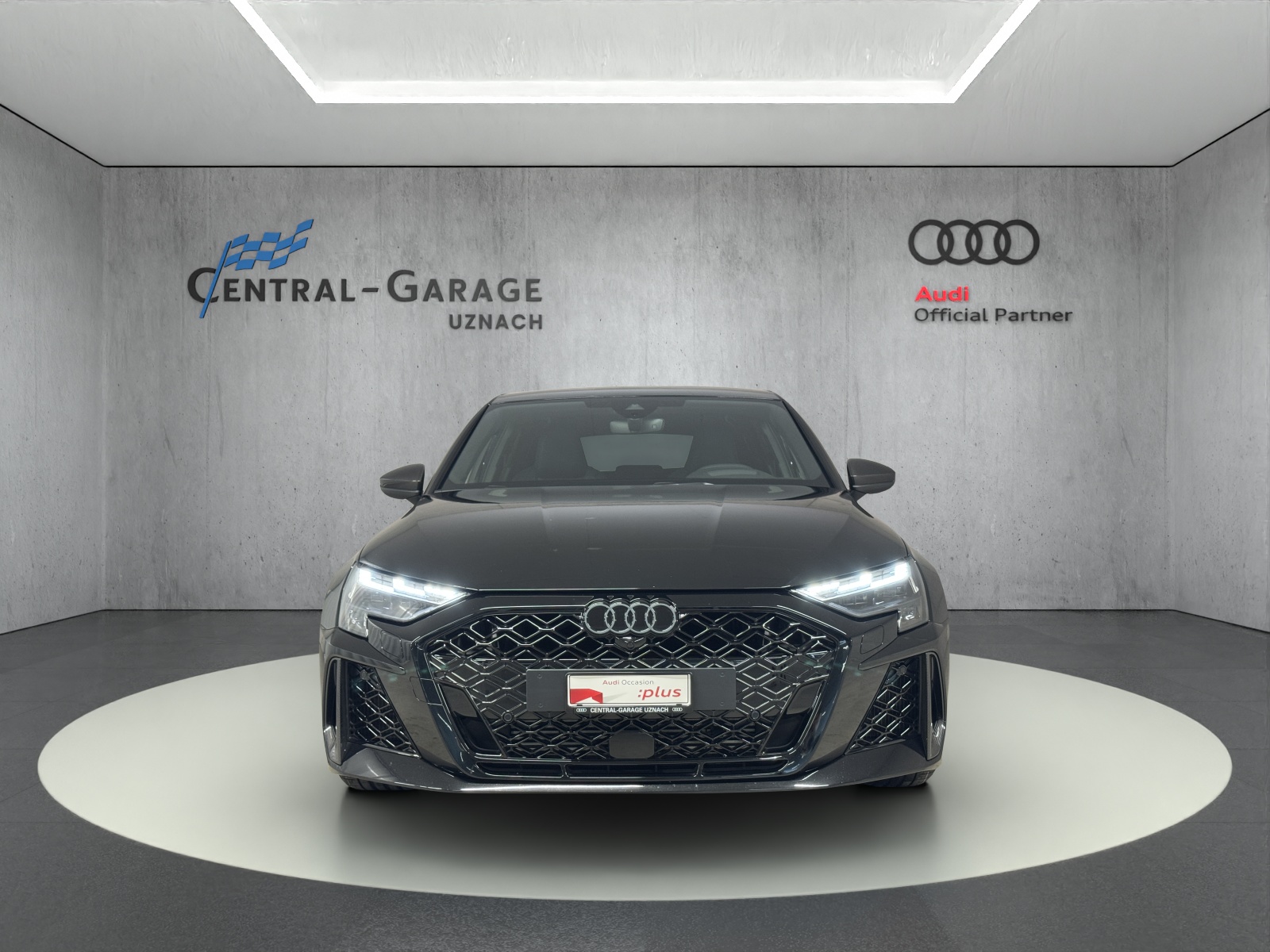 AUDI RS3 Sportback 2.5 TSI quattro S-tronic-image-1