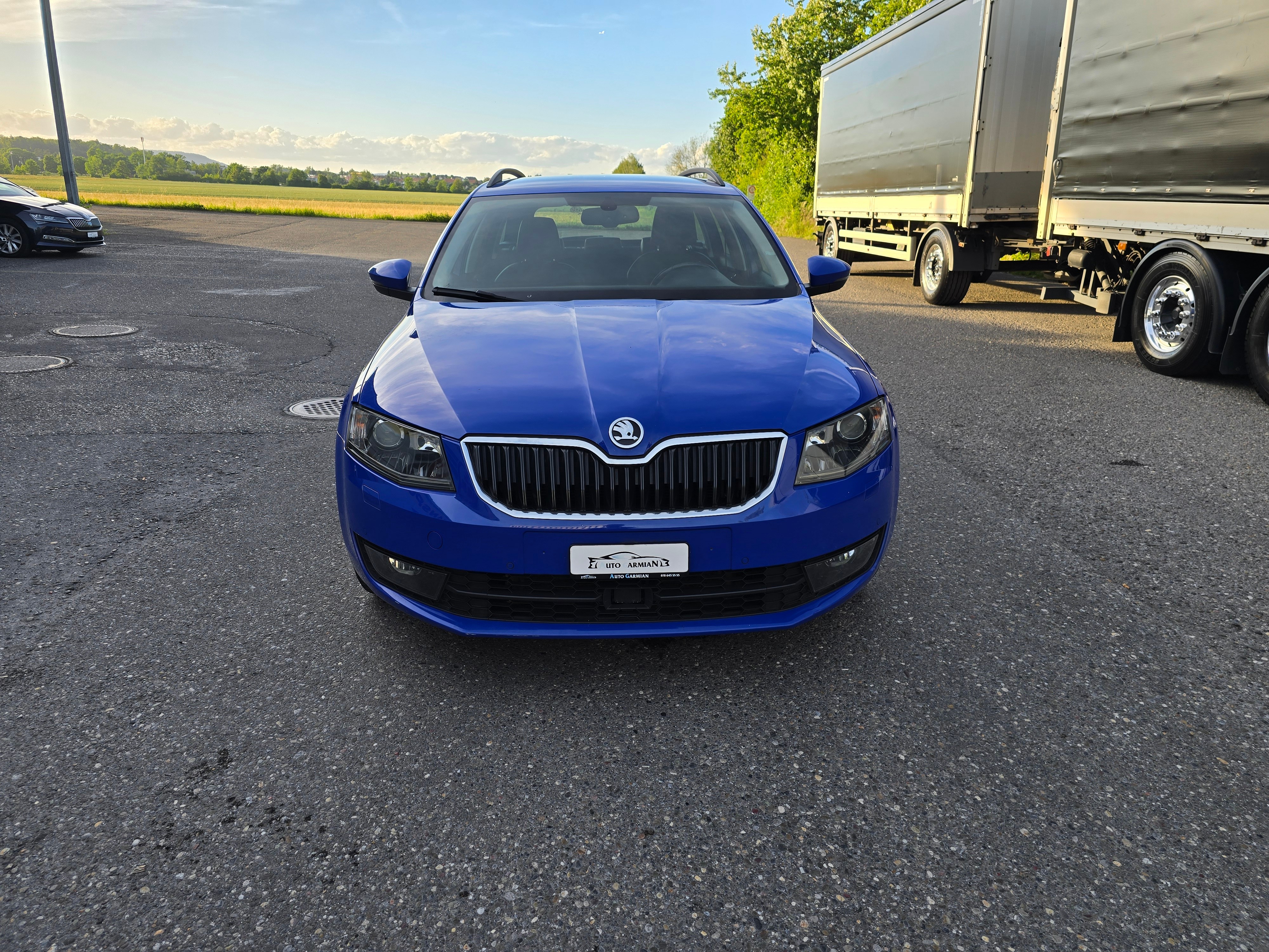Car photo