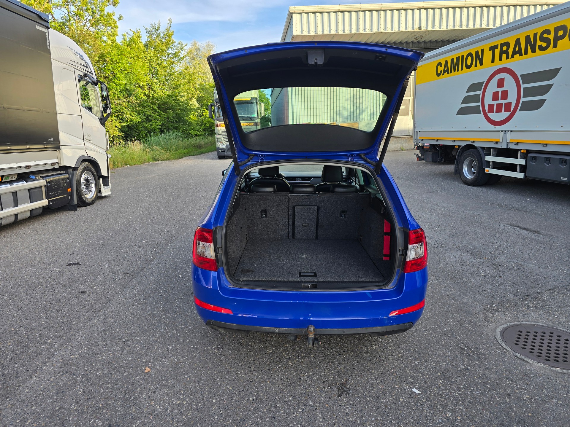 SKODA Octavia Combi 2.0 TDI Style 4x4 DSG-image-6