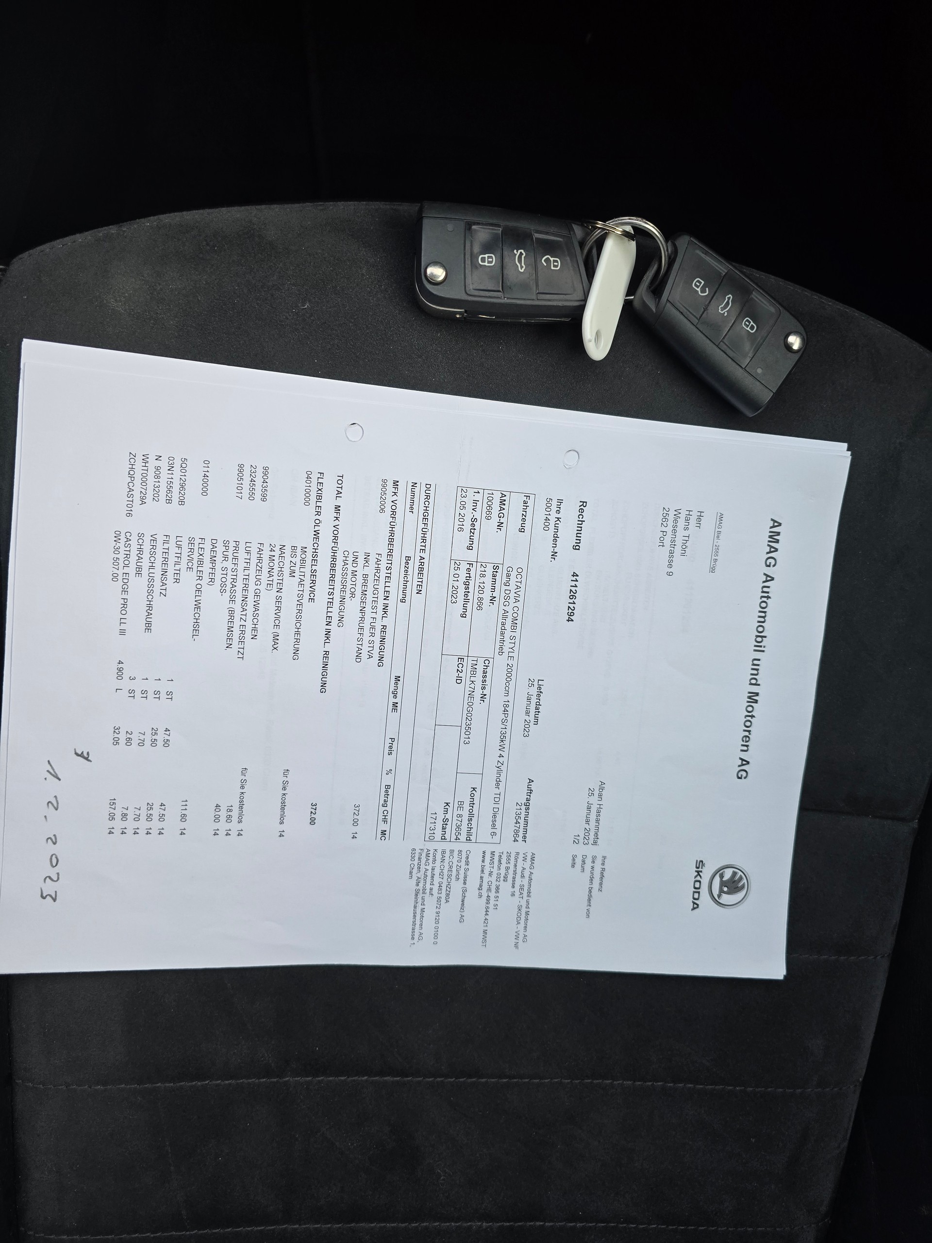 SKODA Octavia Combi 2.0 TDI Style 4x4 DSG-image-27