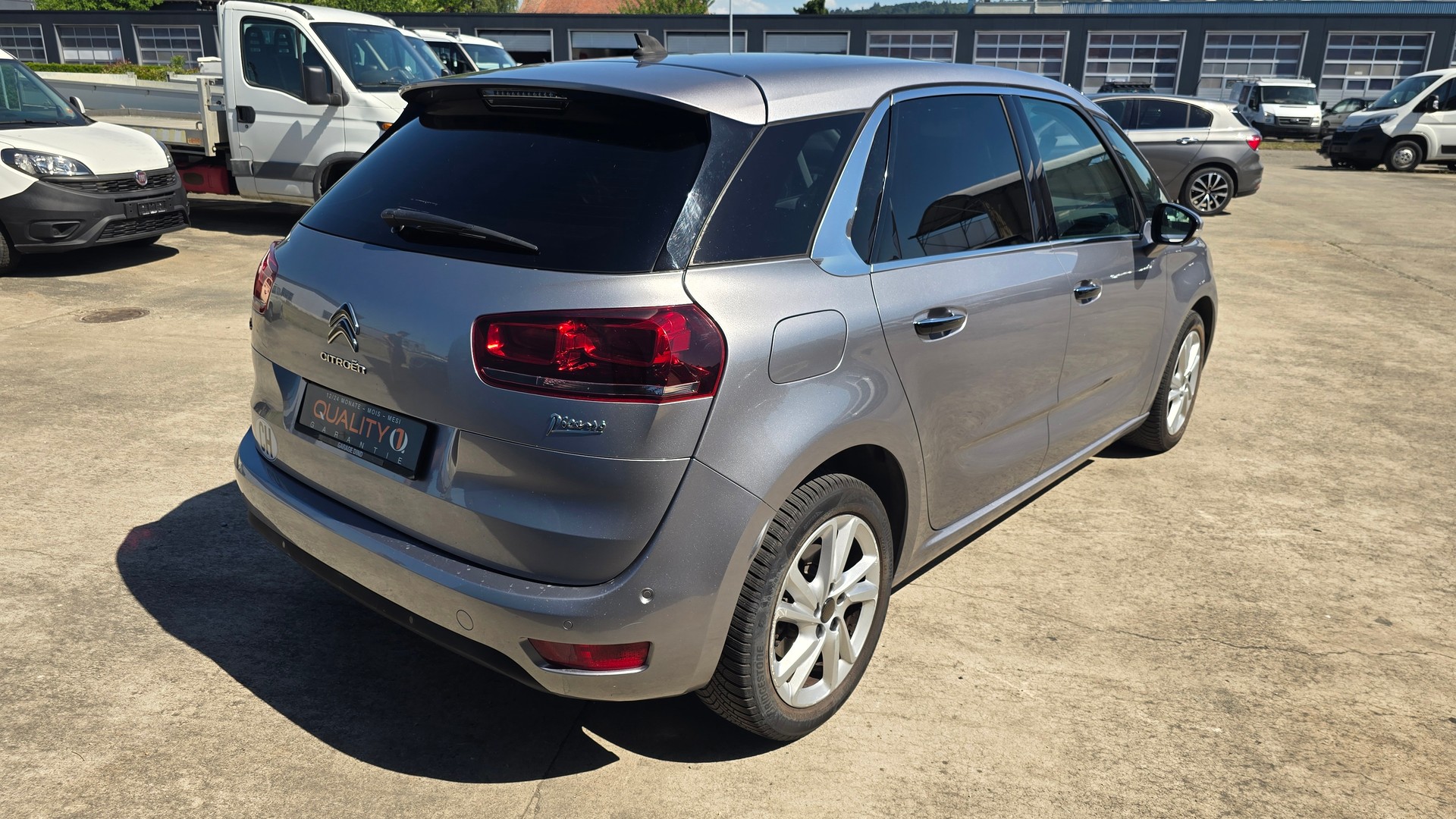 CITROEN C4 Picasso 2.0 BlueHDi Intensive Automatic-image-3