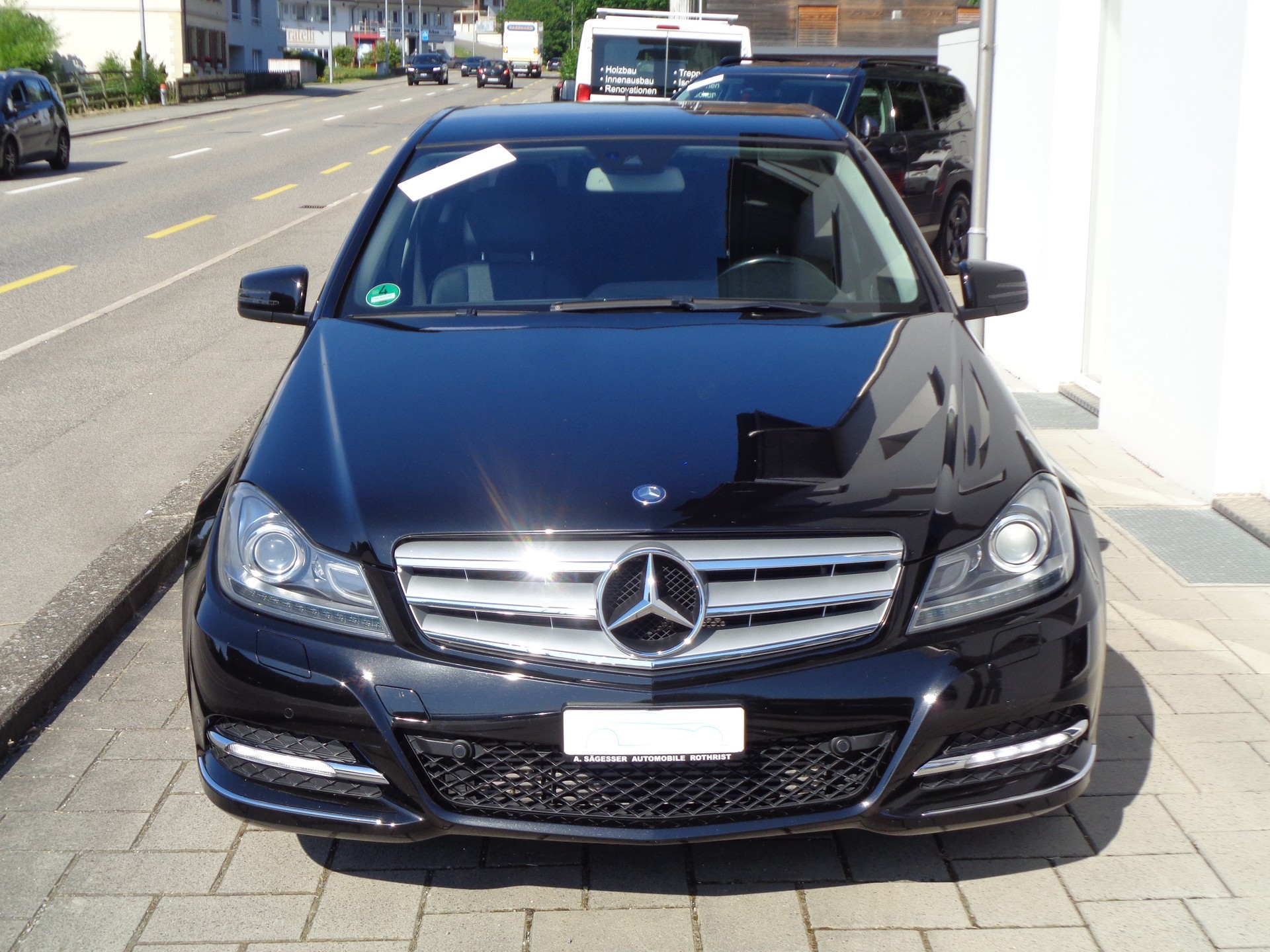 MERCEDES-BENZ C 250 Avantgarde 7G-Tronic-image-2