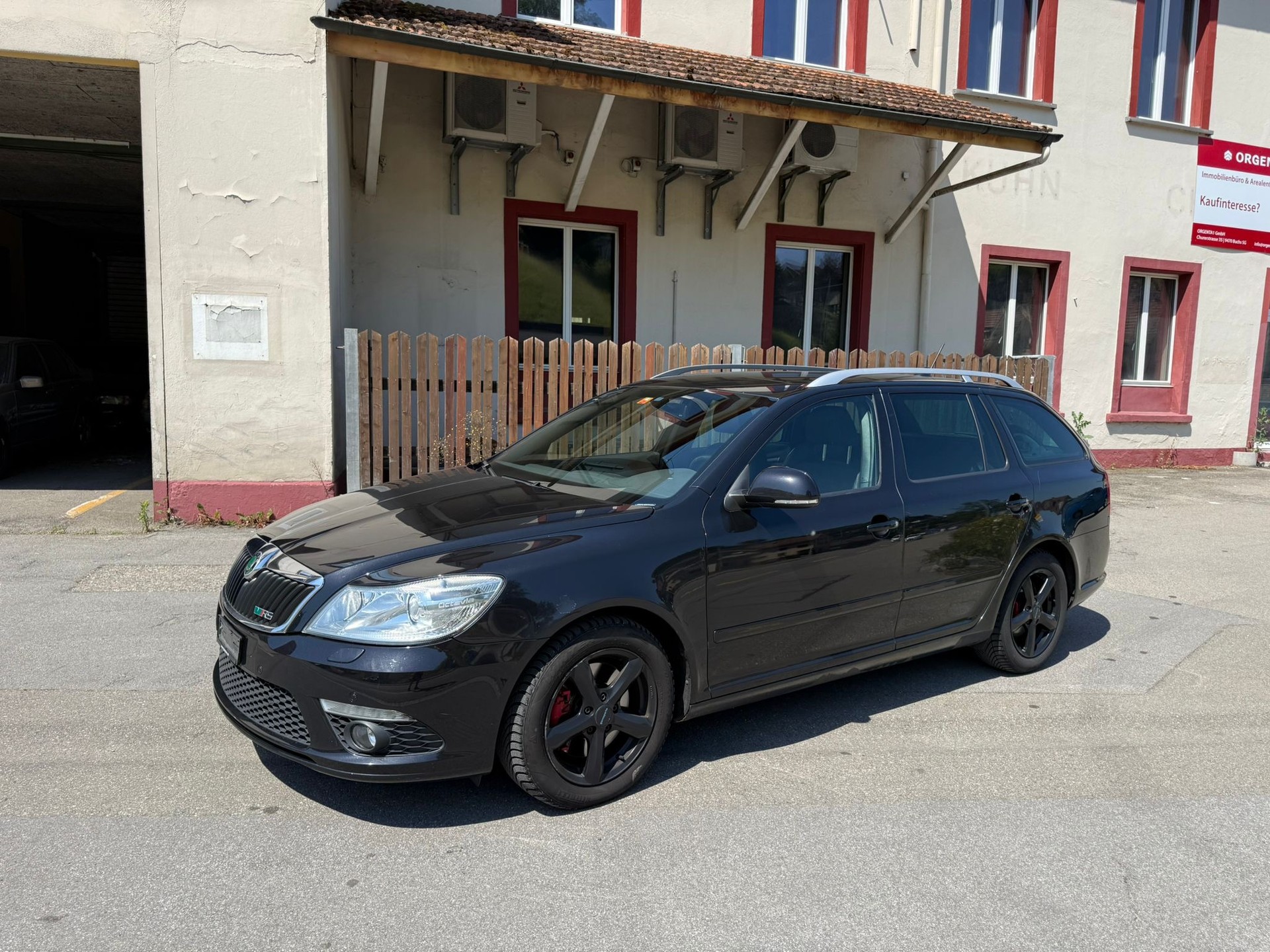 SKODA Octavia Combi 2.0 TDI RS-image-5
