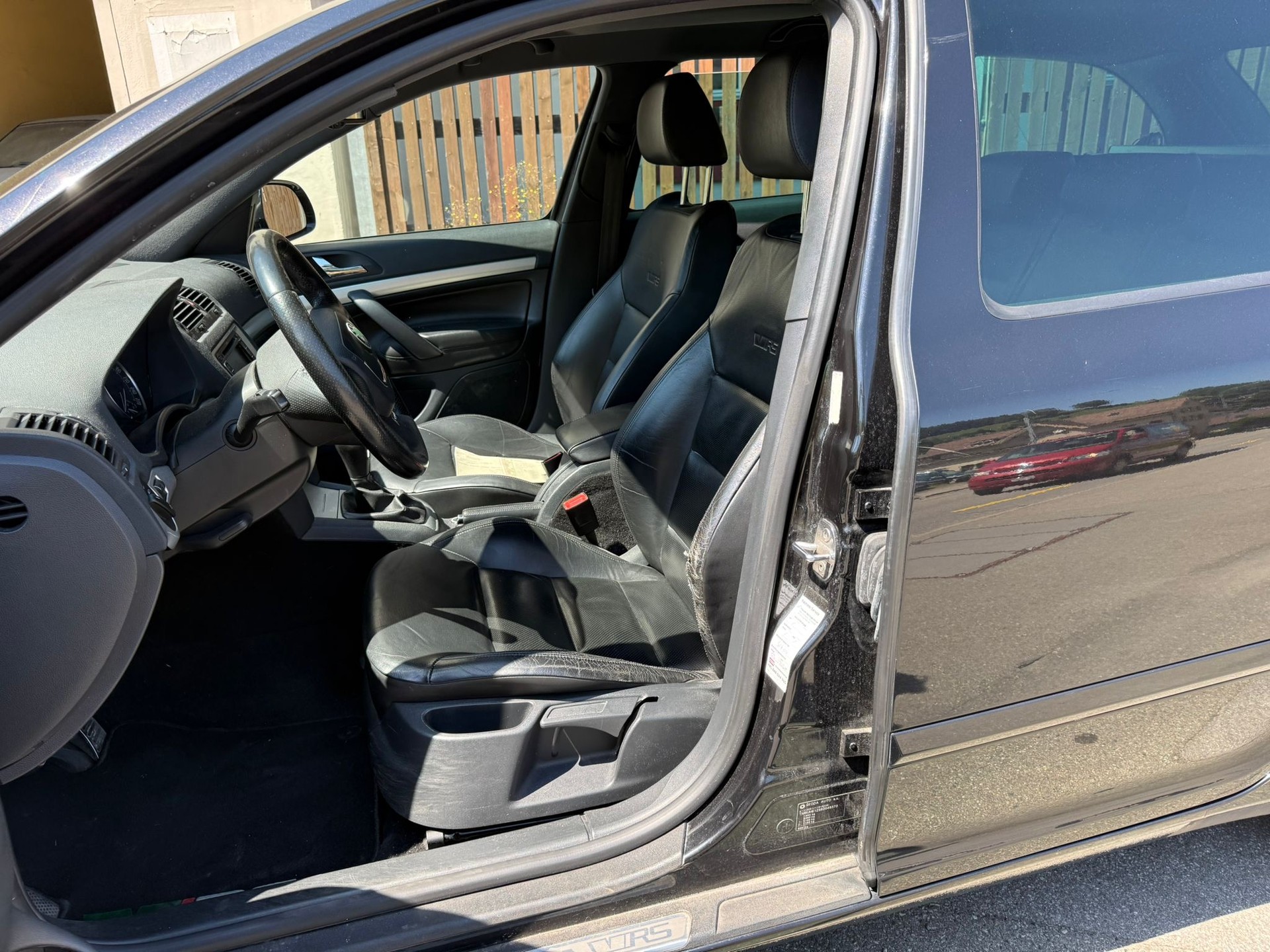 SKODA Octavia Combi 2.0 TDI RS-image-10