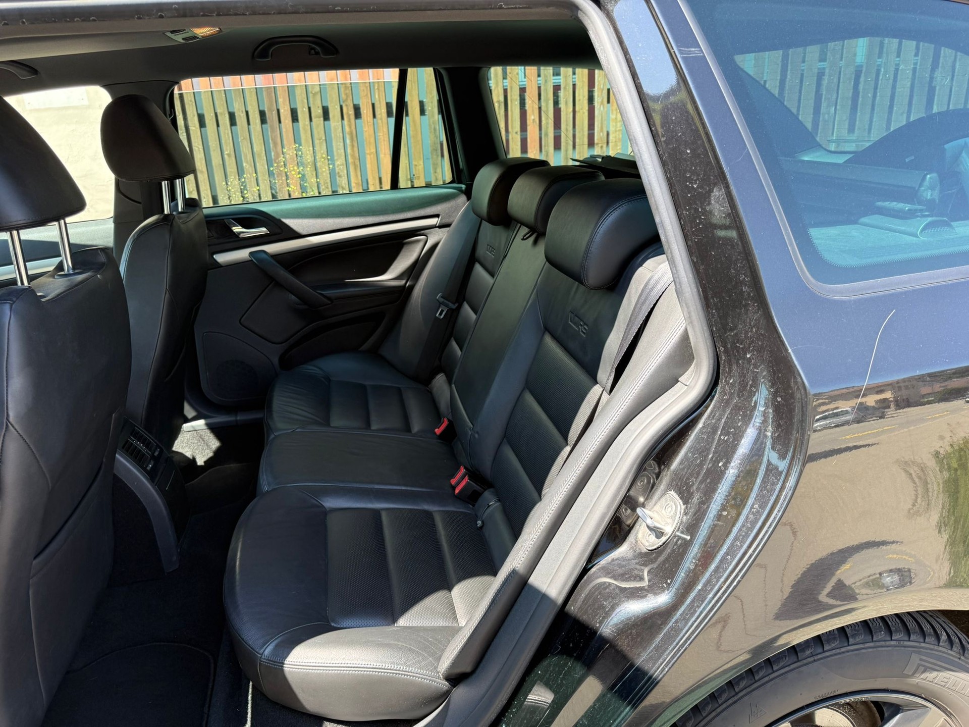 SKODA Octavia Combi 2.0 TDI RS-image-6