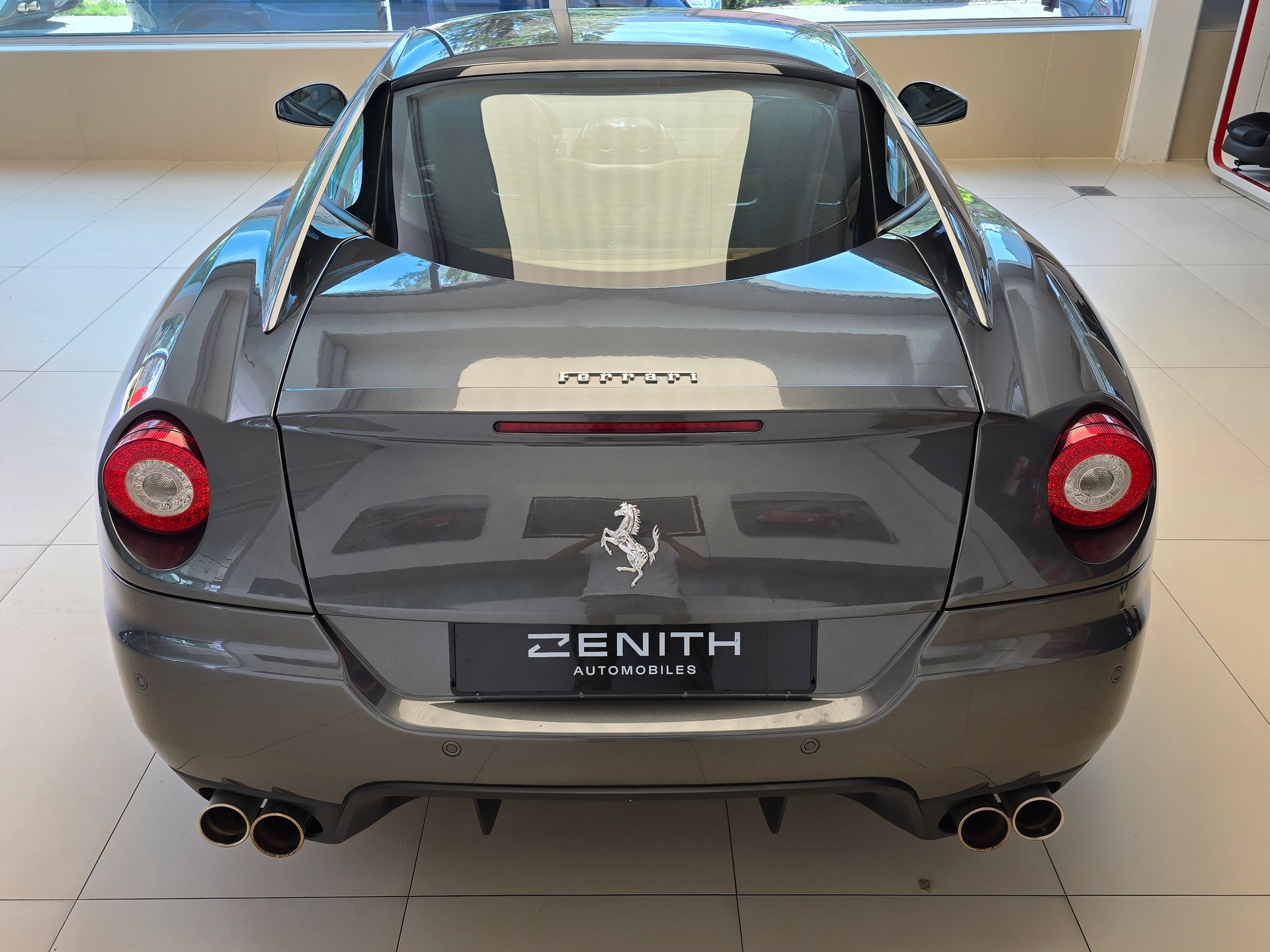 FERRARI 599 GTB-image-5
