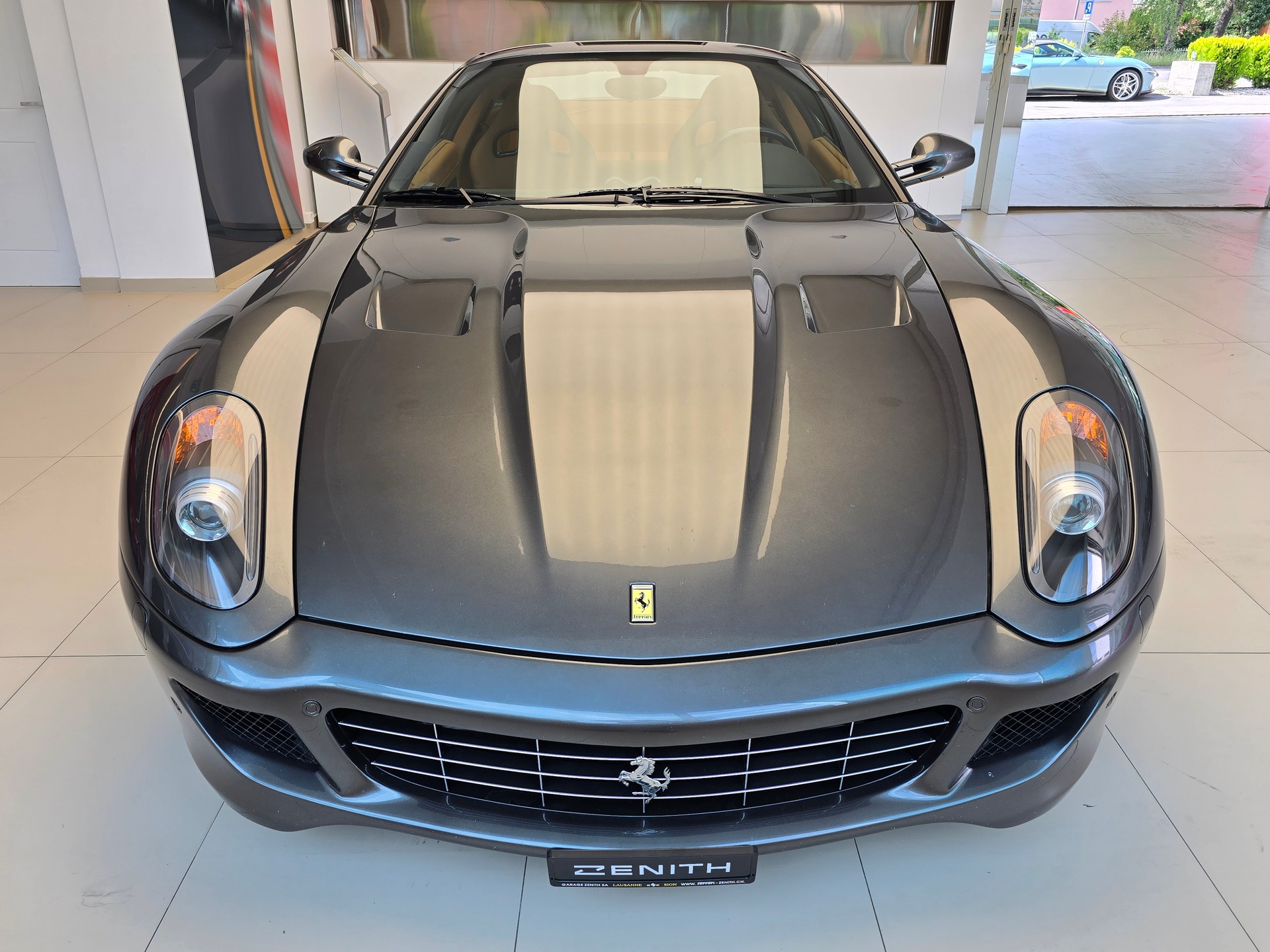 FERRARI 599 GTB-image-1