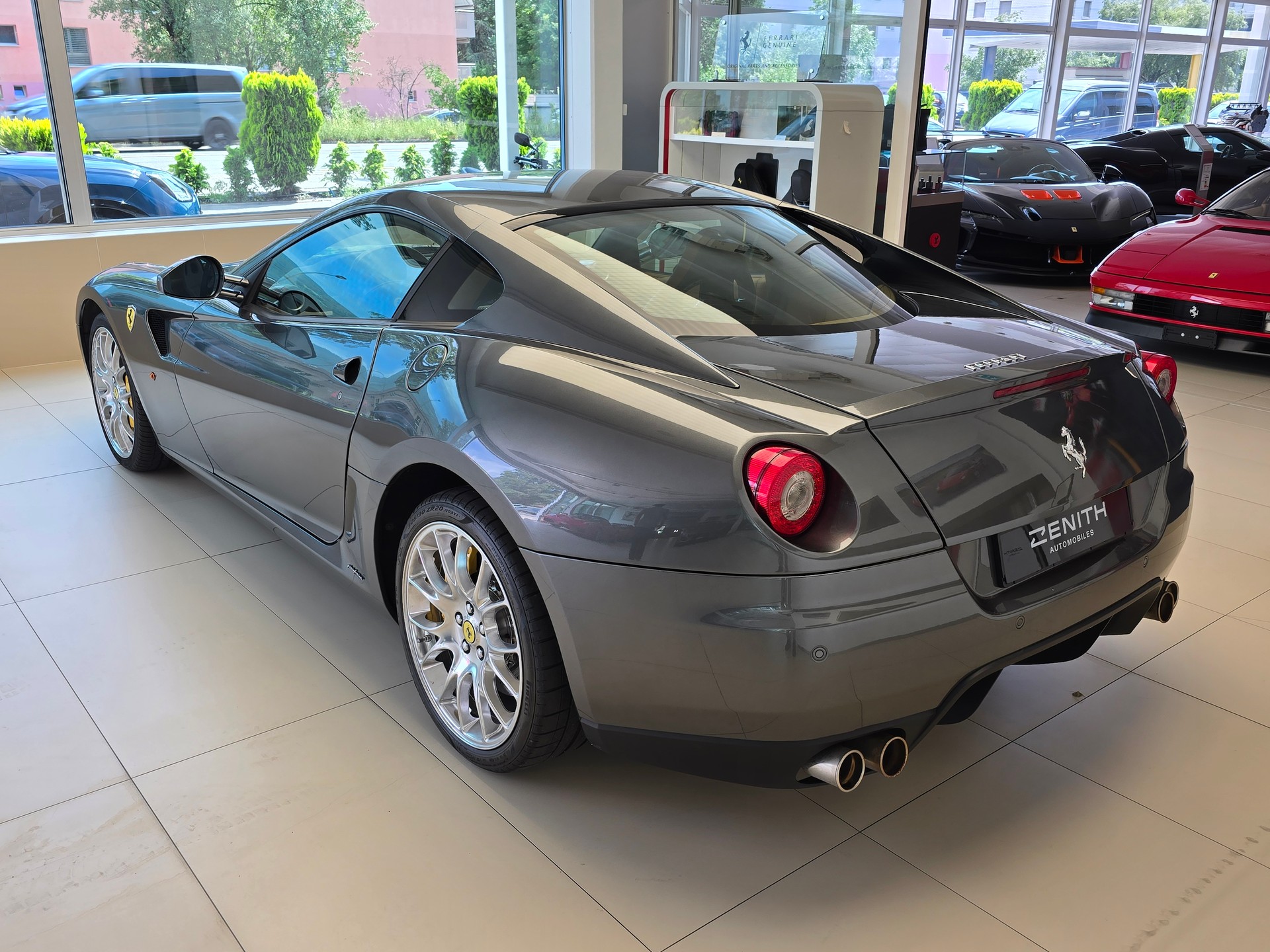 FERRARI 599 GTB-image-6