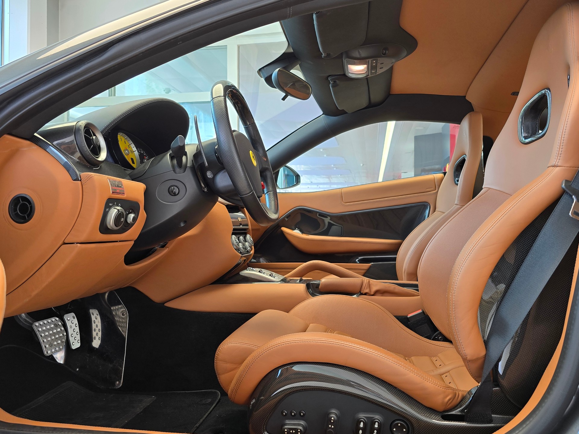FERRARI 599 GTB-image-9