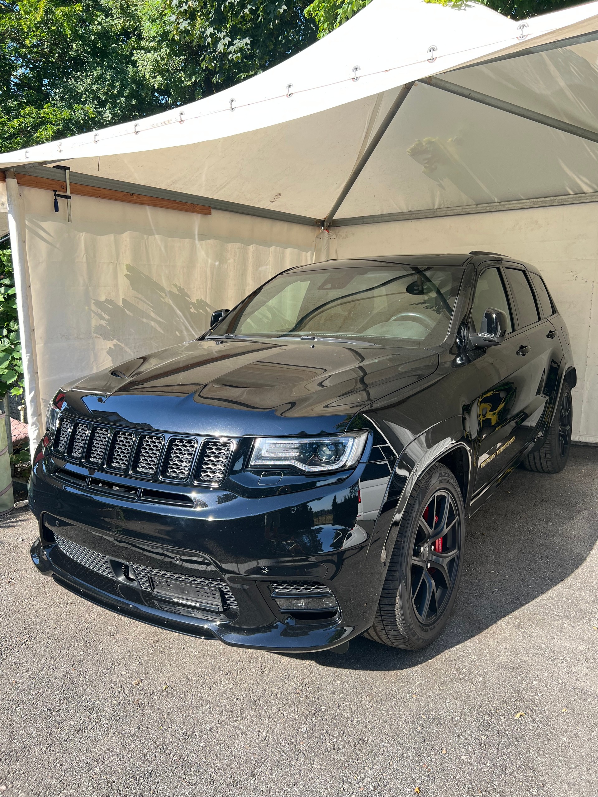JEEP 6.4 V8 HEMI SRT8-image-0