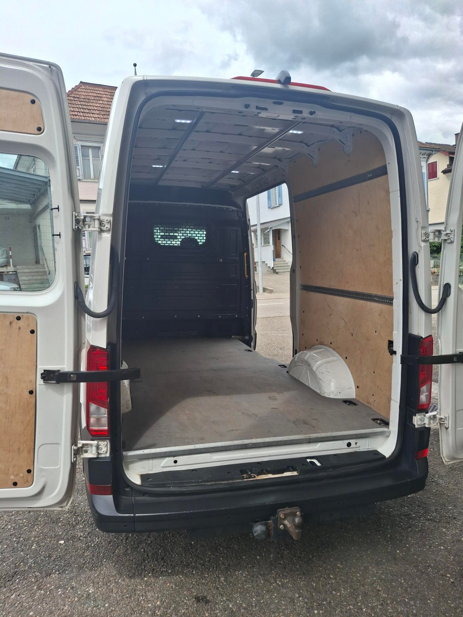VW Crafter 35 2.0 BiTDI Entry L3-image-4