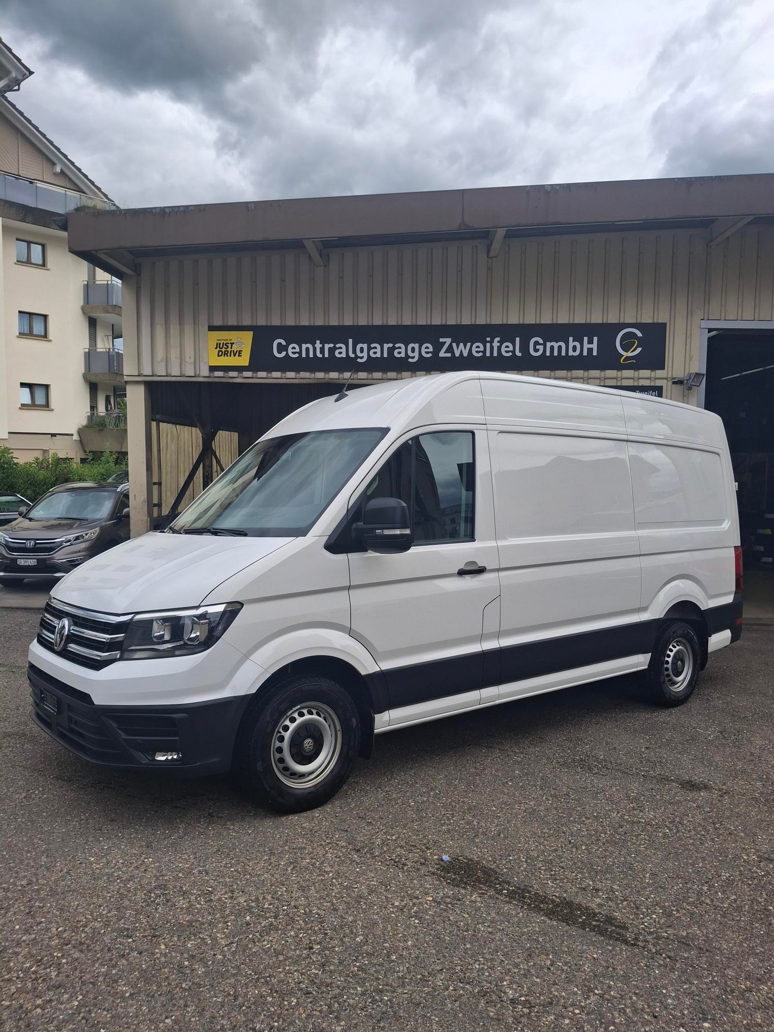 VW Crafter 35 2.0 BiTDI Entry L3-image-0