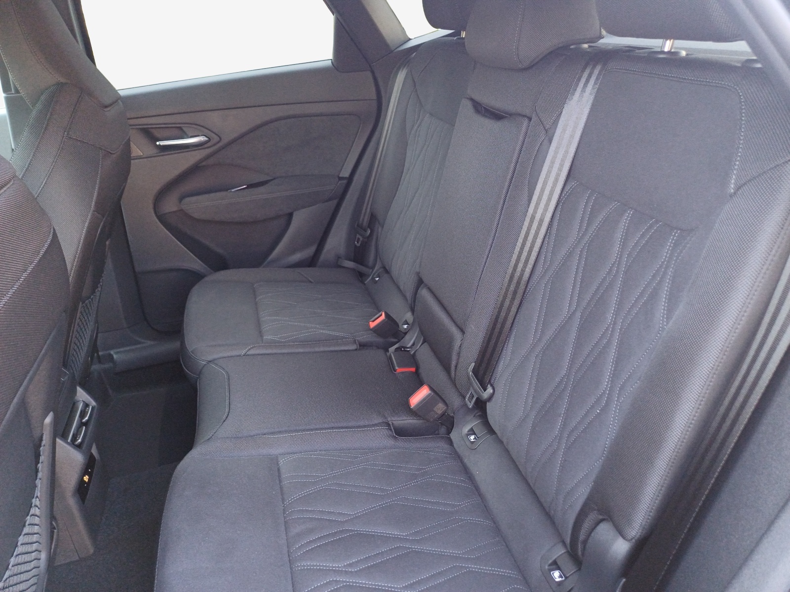 AUDI Q3 Sportback TFSI quattro 195 kW S tronic-image-11