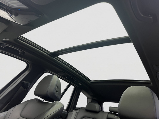 BMW iX3 Impressive-image-9
