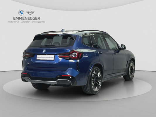 BMW iX3 Impressive-image-3