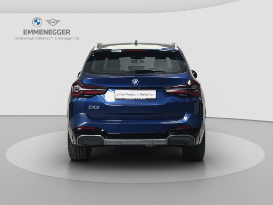 BMW iX3 Impressive-image-6