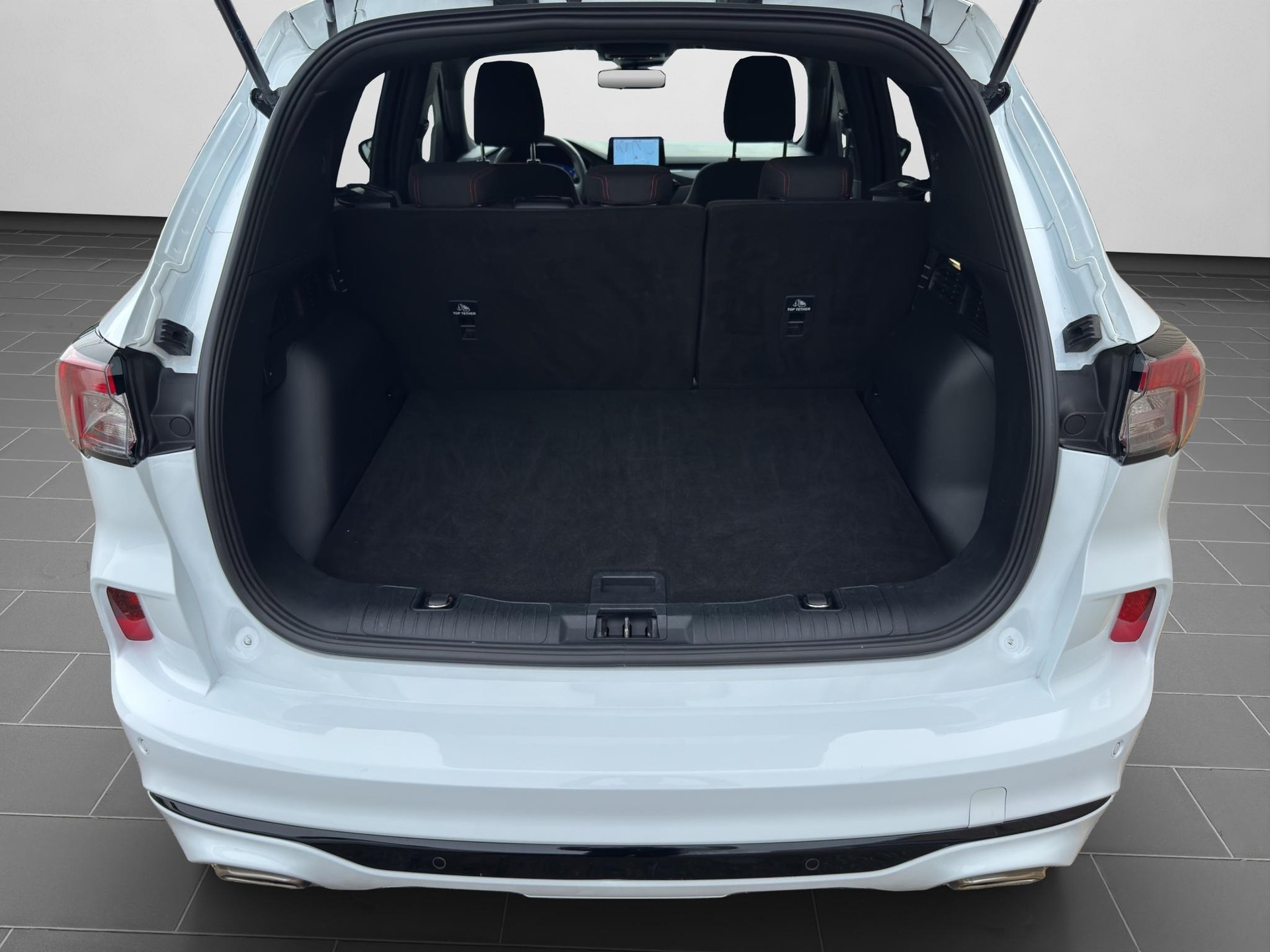 FORD Kuga 2.5 Hybrid ST-Line 4x4-image-12