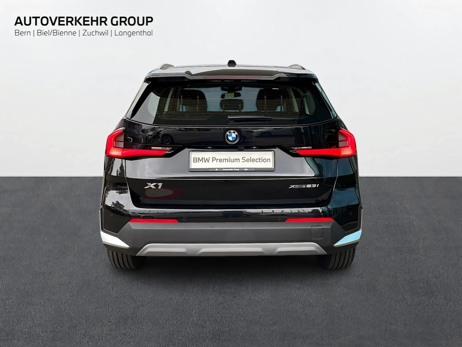 BMW X1 xDrive 23i 48V-image-2