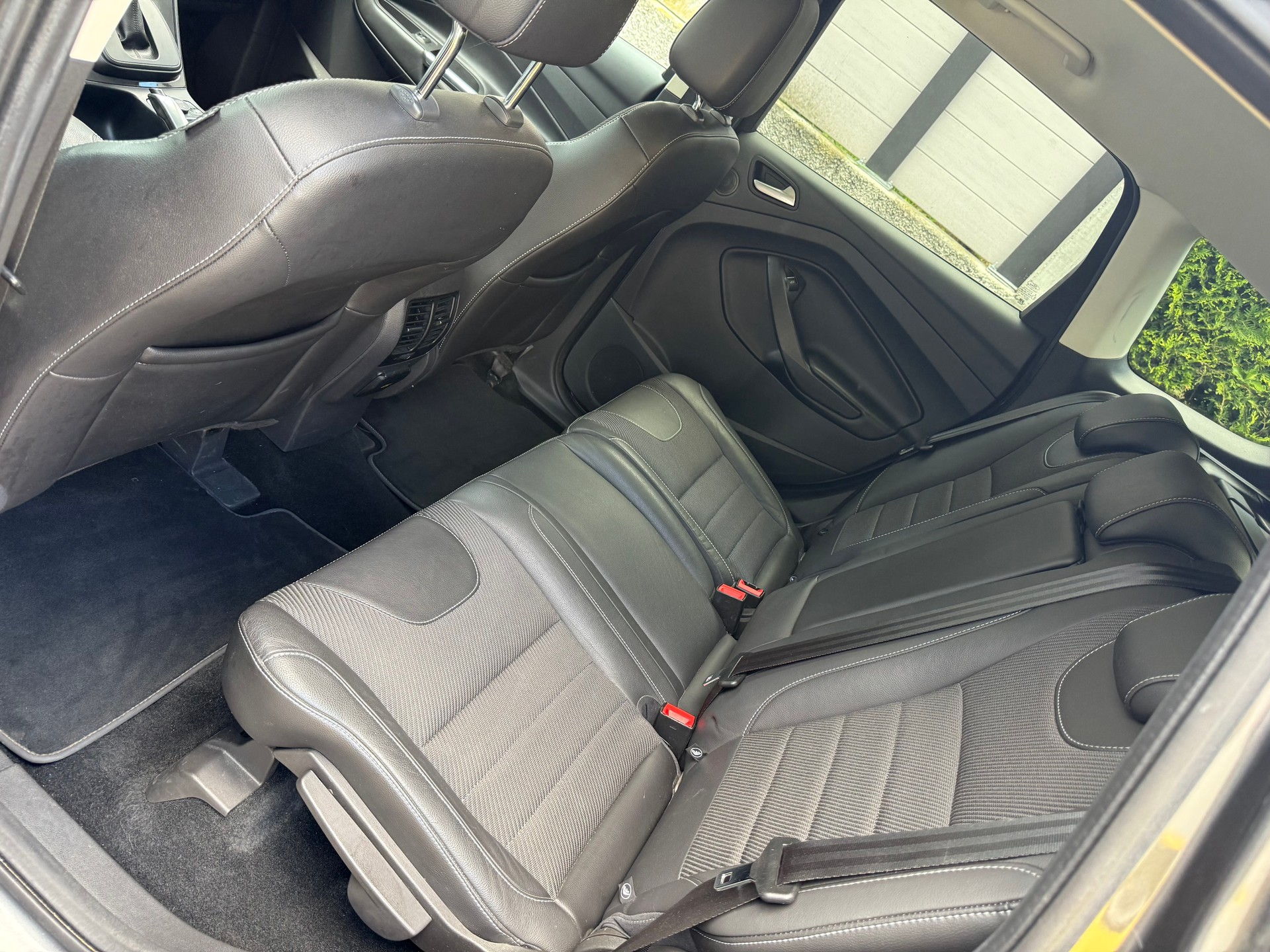 FORD Kuga 2.0 TDCi Titanium 4WD PowerShift-image-10