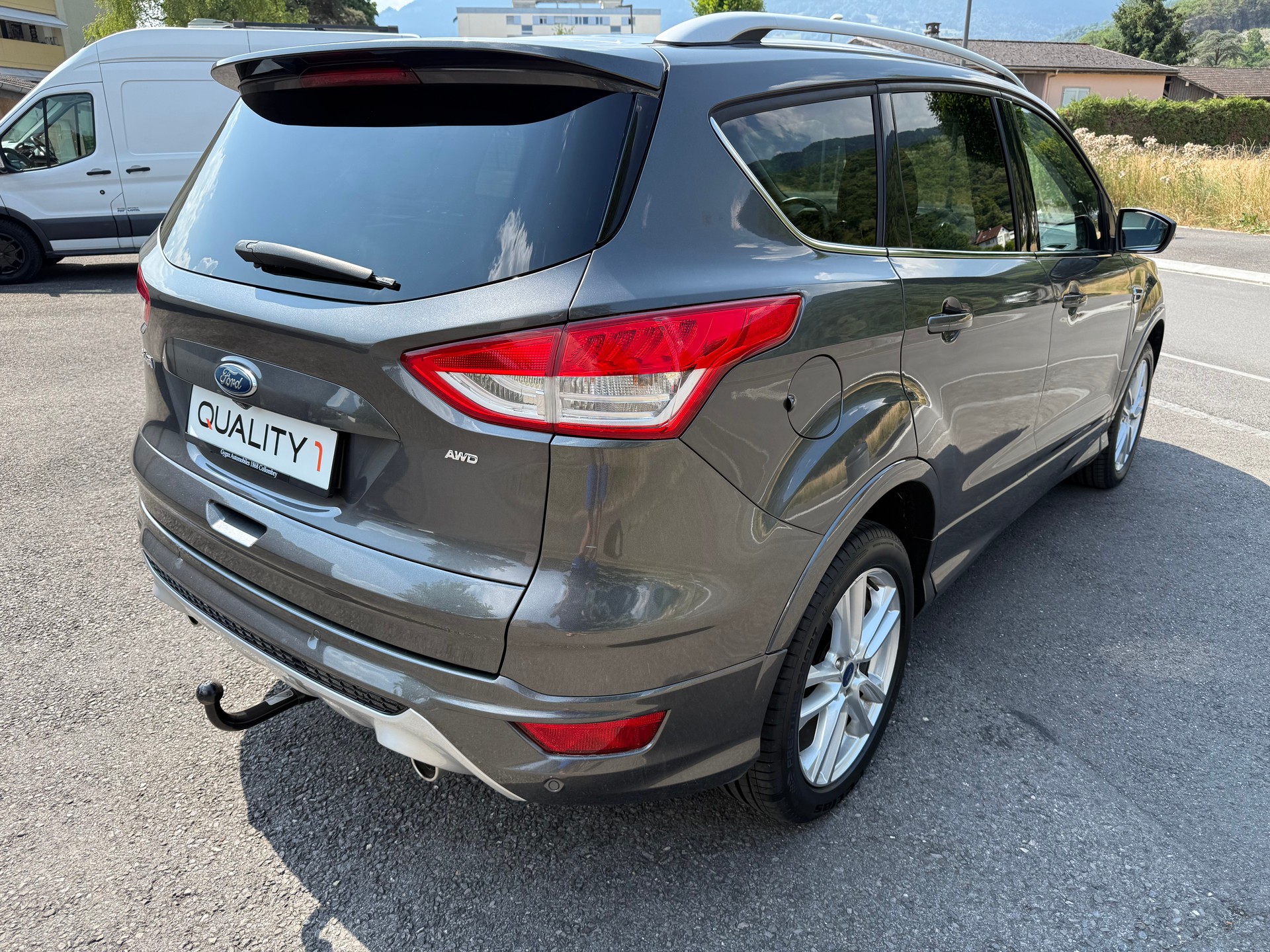 FORD Kuga 2.0 TDCi Titanium 4WD PowerShift-image-3