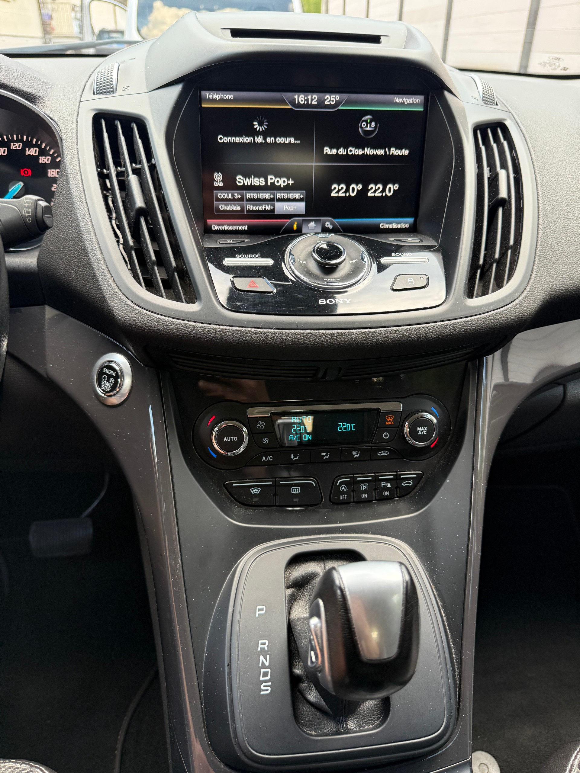 FORD Kuga 2.0 TDCi Titanium 4WD PowerShift-image-5