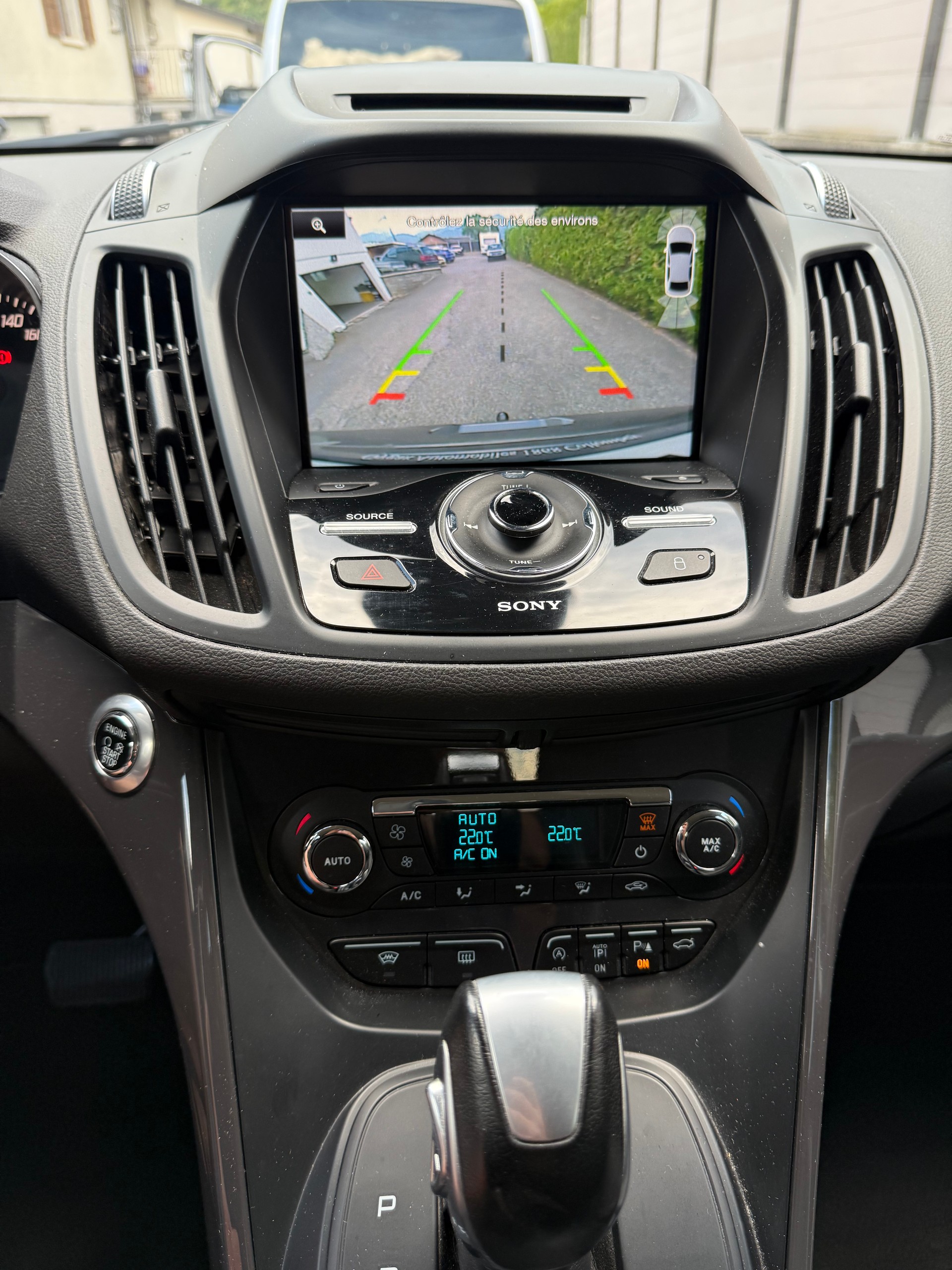 FORD Kuga 2.0 TDCi Titanium 4WD PowerShift-image-6