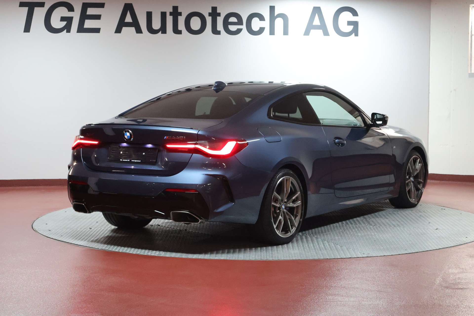 BMW M440i xDrive 48V Coupé Steptronic-image-20