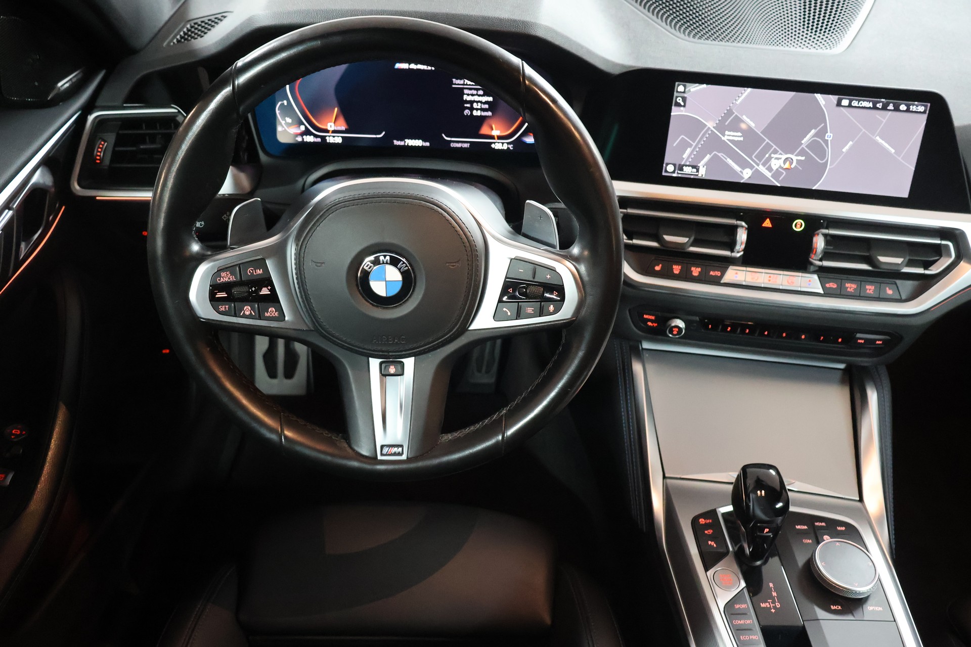 BMW M440i xDrive 48V Coupé Steptronic-image-8