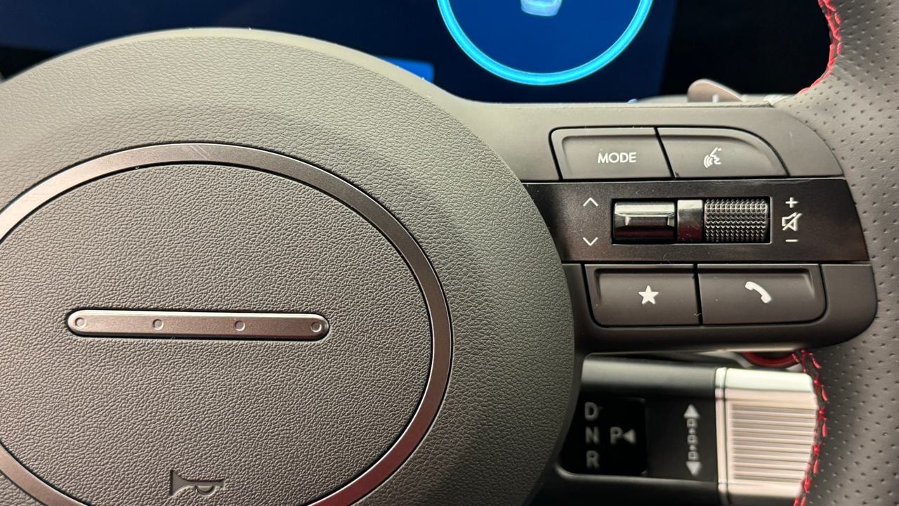 HYUNDAI Tucson 1.6 TGDI HEV N-Line 4WD-image-9