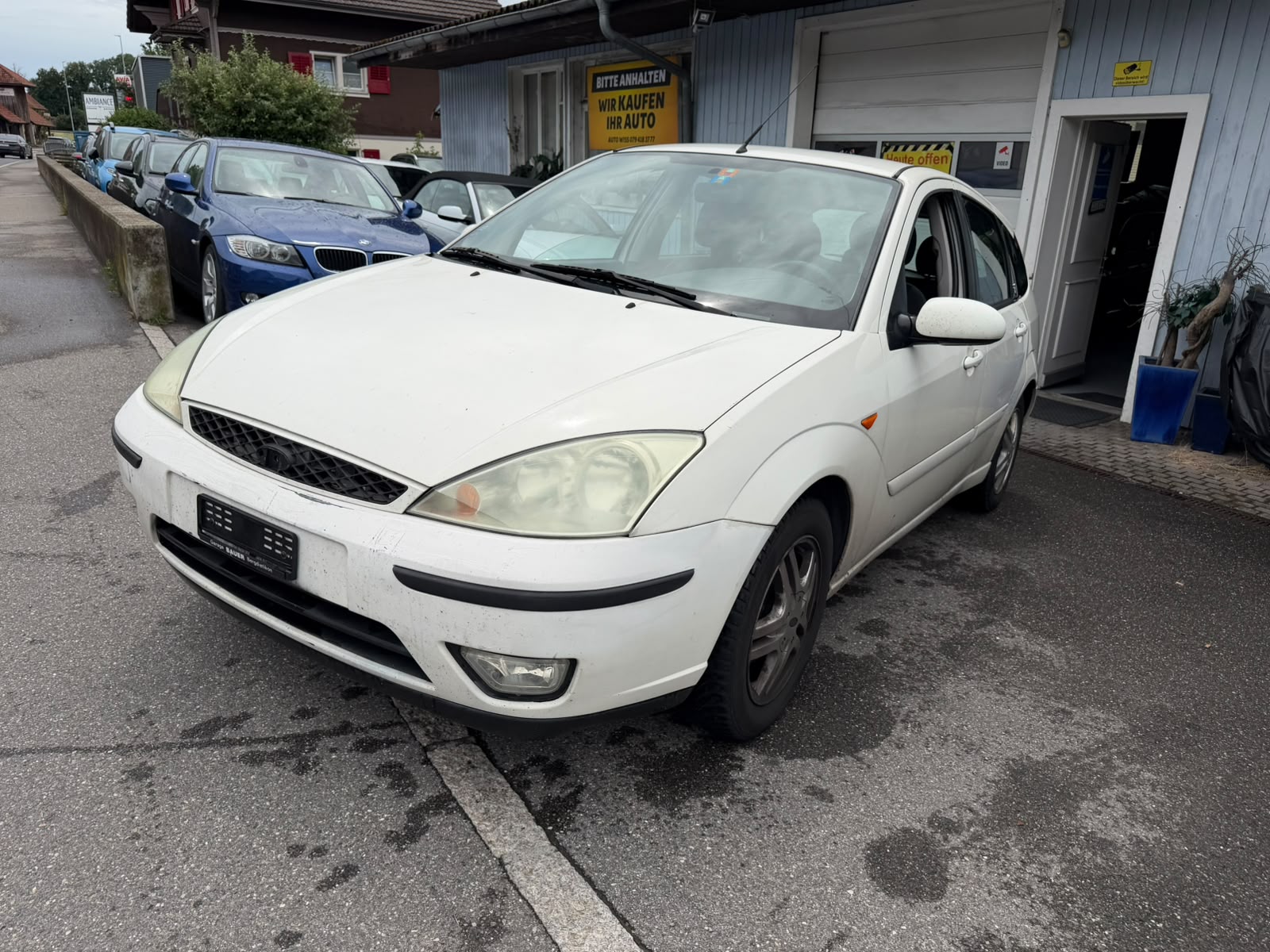 FORD Focus 1.6i 16V Ghia-showroom-element-2