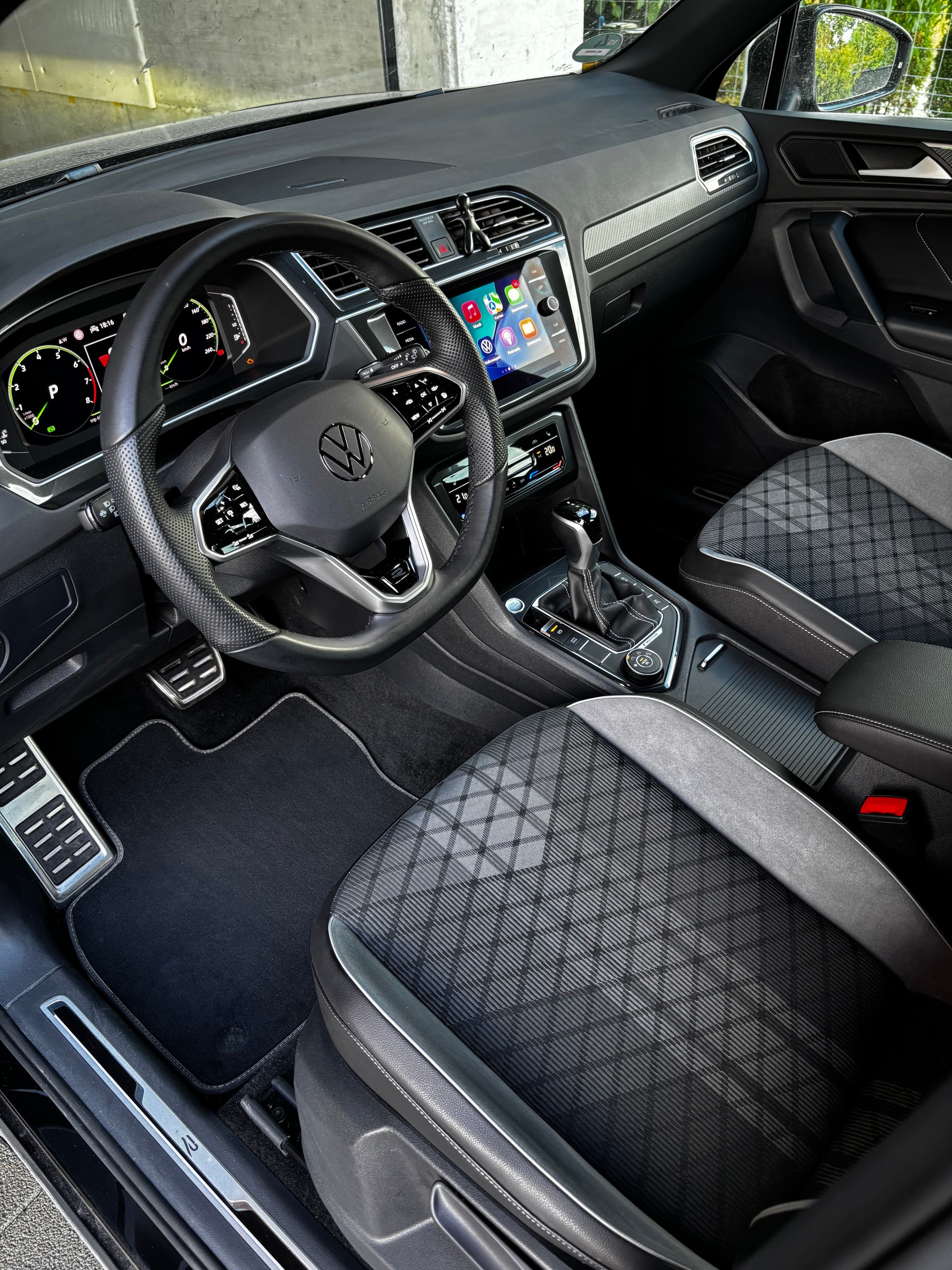 VW 2.0 TSI R-Line DSG-image-3