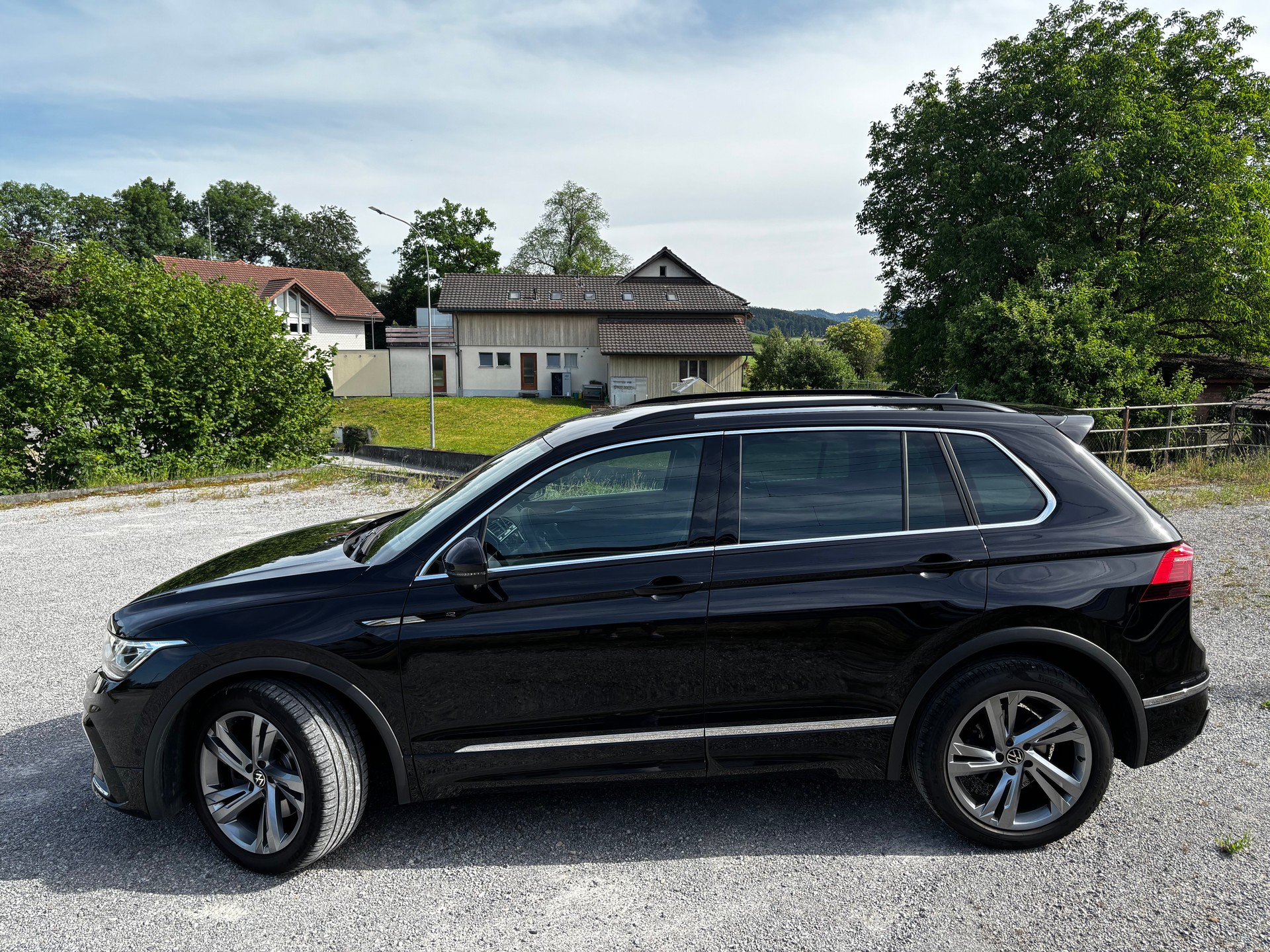 VW 2.0 TSI R-Line DSG-image-2