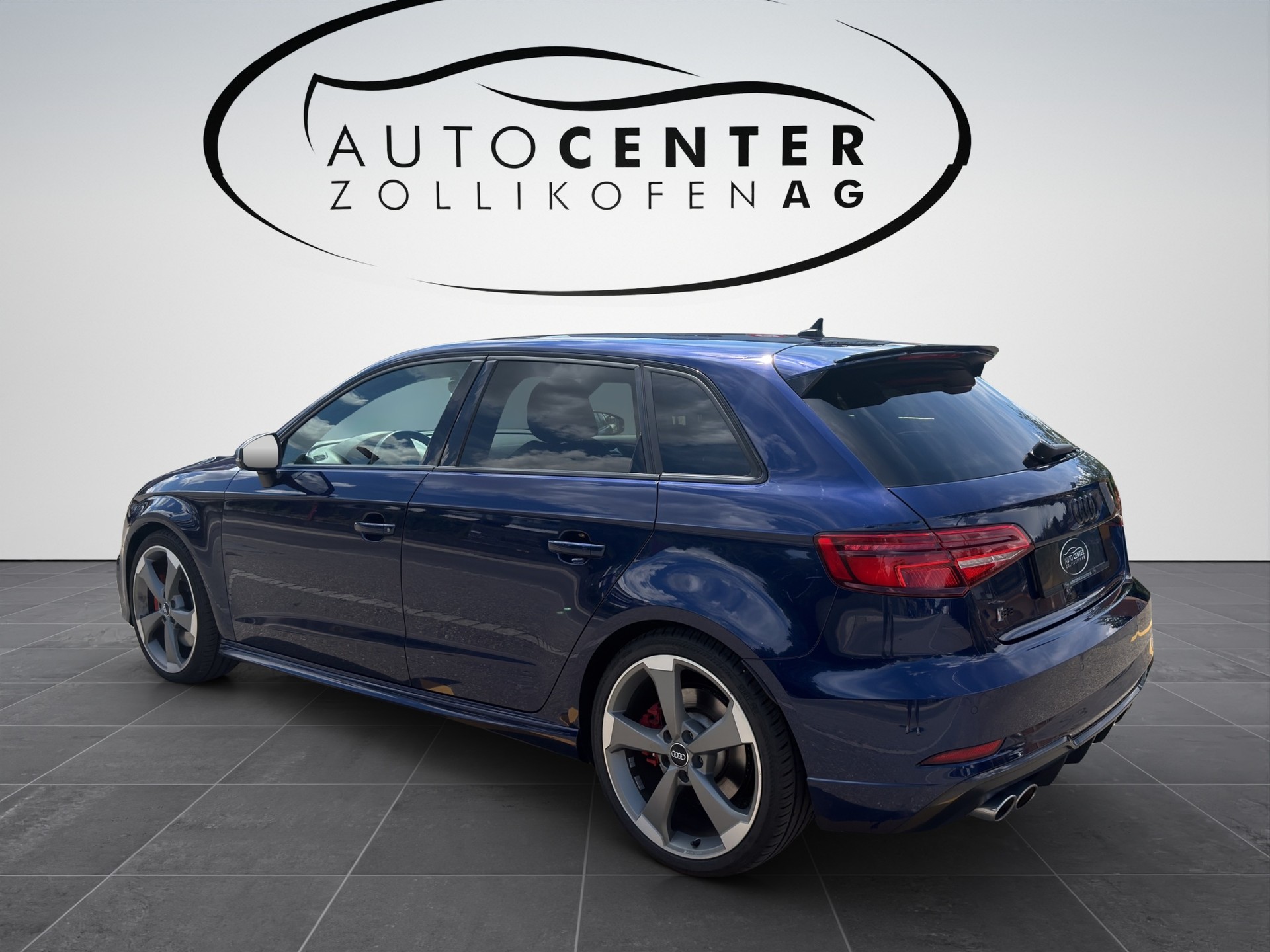 AUDI S3 Sportback 2.0 TFSI quattro S-tronic-image-5