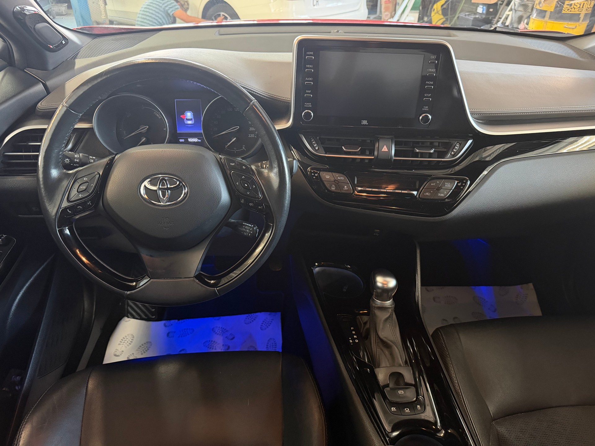 TOYOTA C-HR 2.0 HSD CVT Launch Edition | CH-Auto | 1-Hand | Frisch MFK | Ab Service-image-11