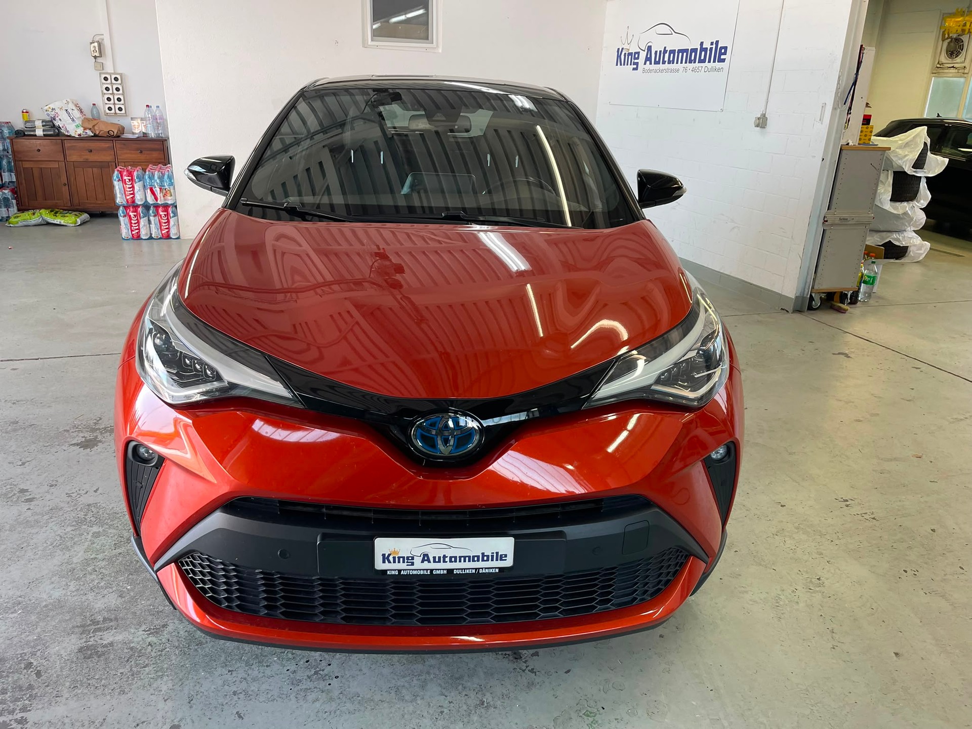 TOYOTA C-HR 2.0 HSD CVT Launch Edition | CH-Auto | 1-Hand | Frisch MFK | Ab Service-showroom-element-2