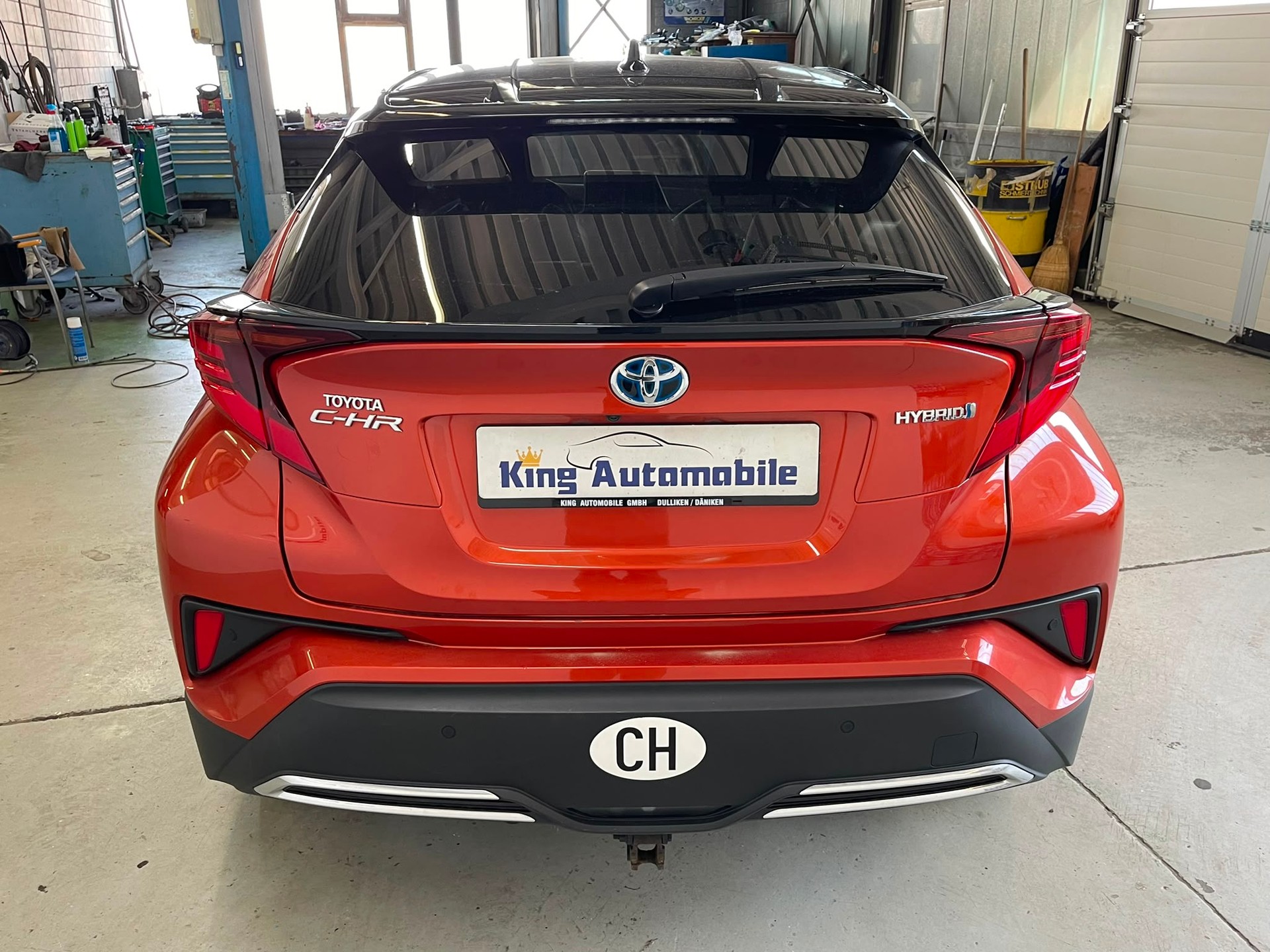 TOYOTA C-HR 2.0 HSD CVT Launch Edition | CH-Auto | 1-Hand | Frisch MFK | Ab Service-image-5