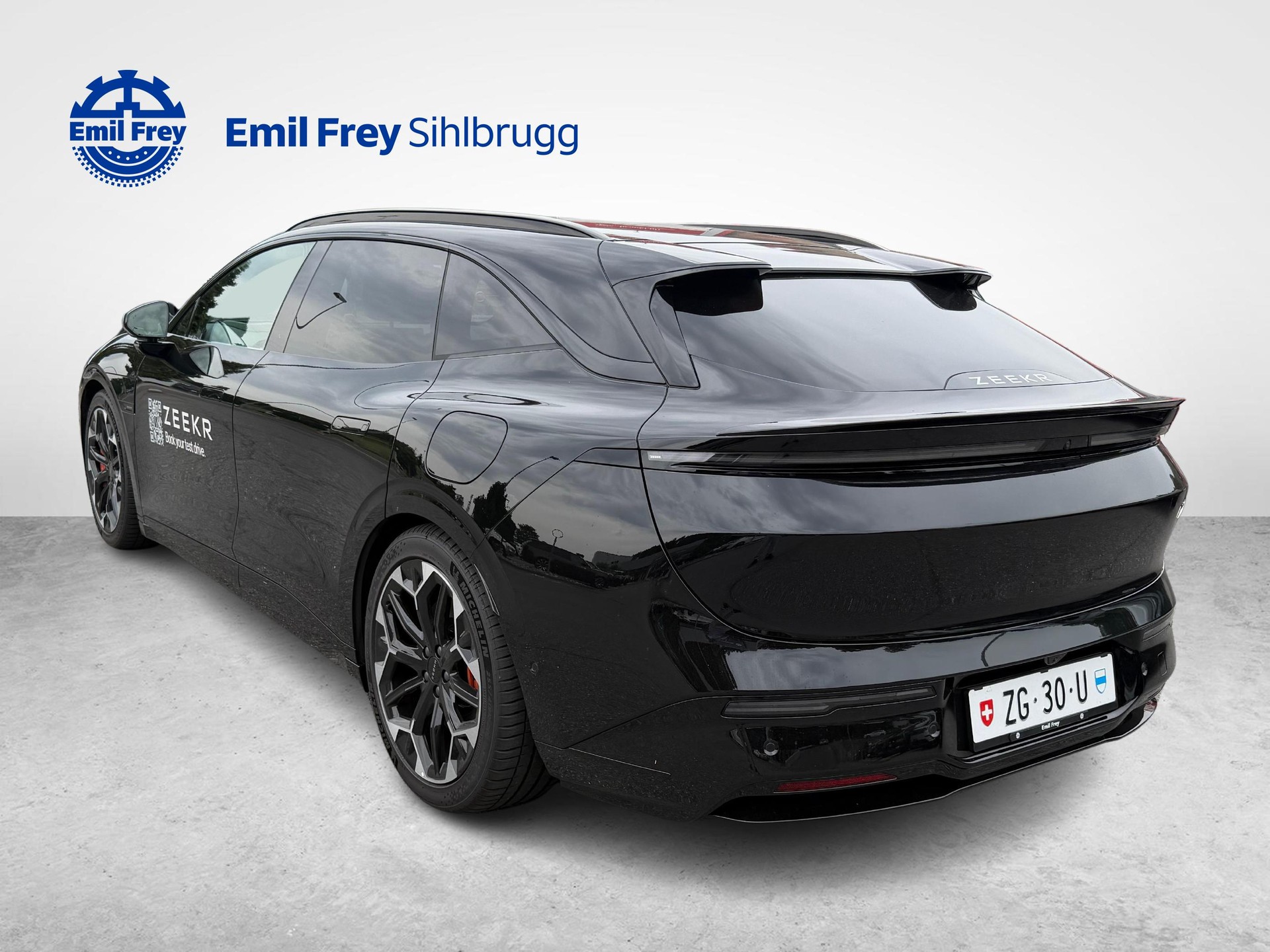 ZEEKR 7GT Privilege AWD-showroom-element-2