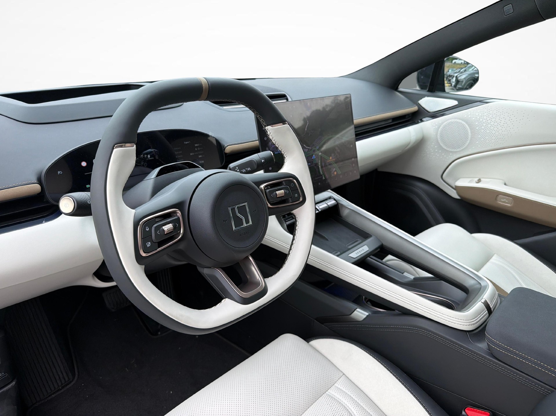 ZEEKR 7GT Privilege AWD-showroom-element-3