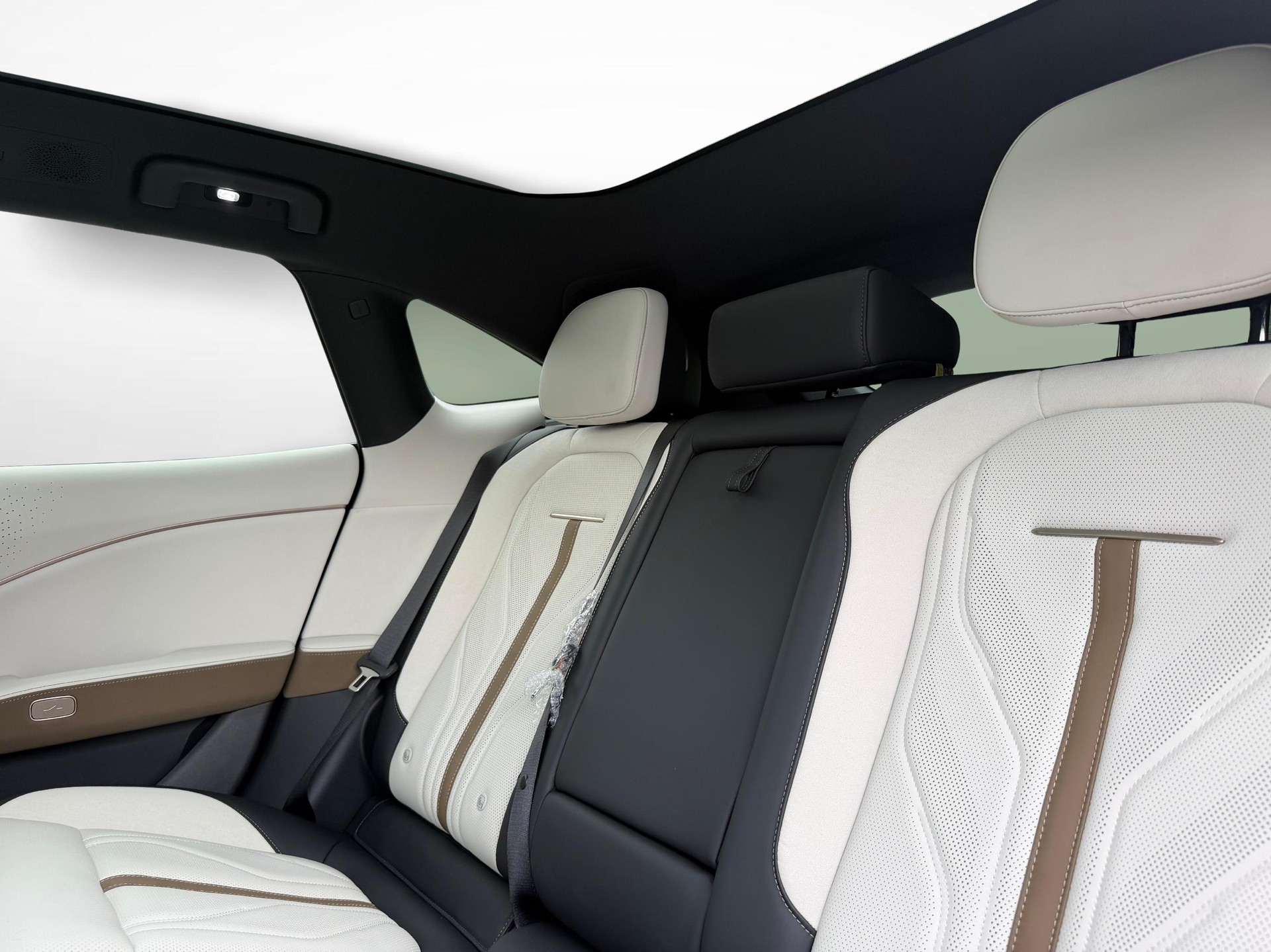 ZEEKR 7GT Privilege AWD-image-8