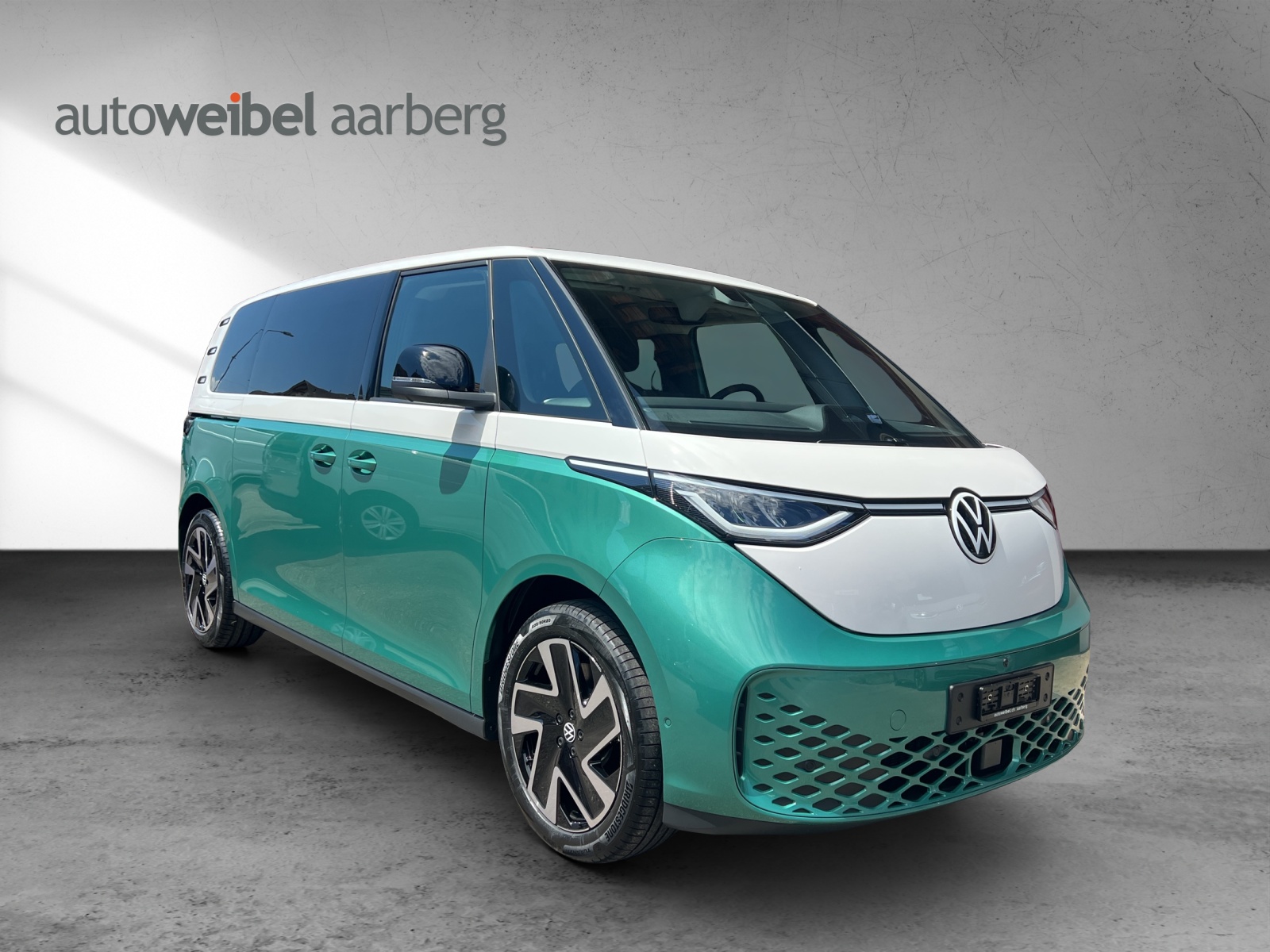 VW ID.Buzz LWB Pro 4 Motion