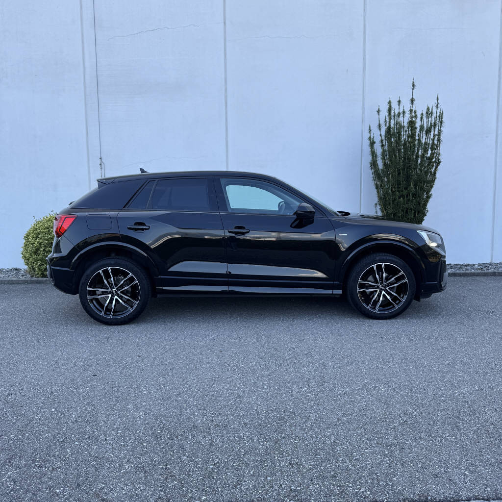 AUDI Q2 35 TFSI S line S-tronic-image-4