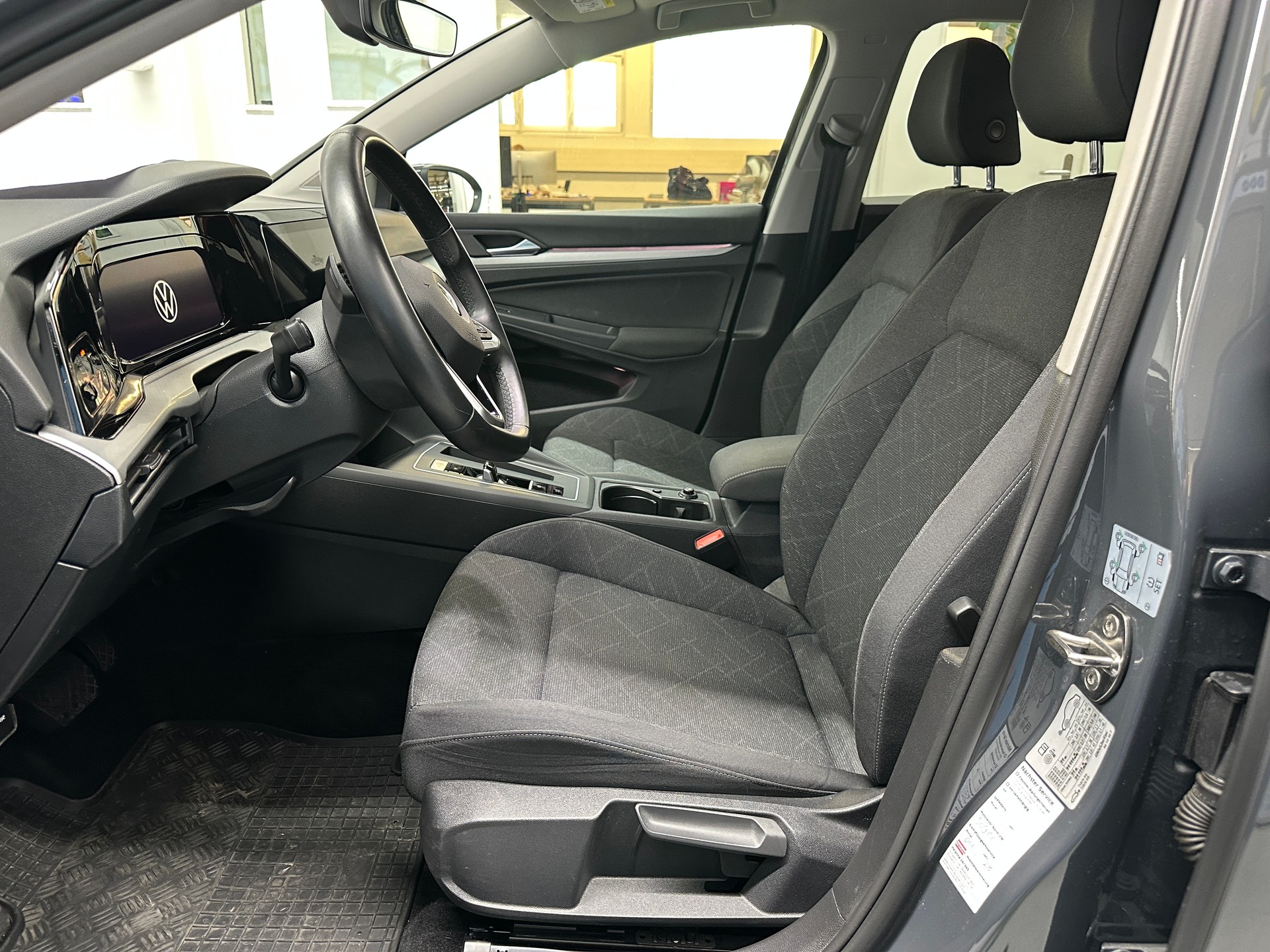 VW Golf 2.0 TDI Style DSG-image-7